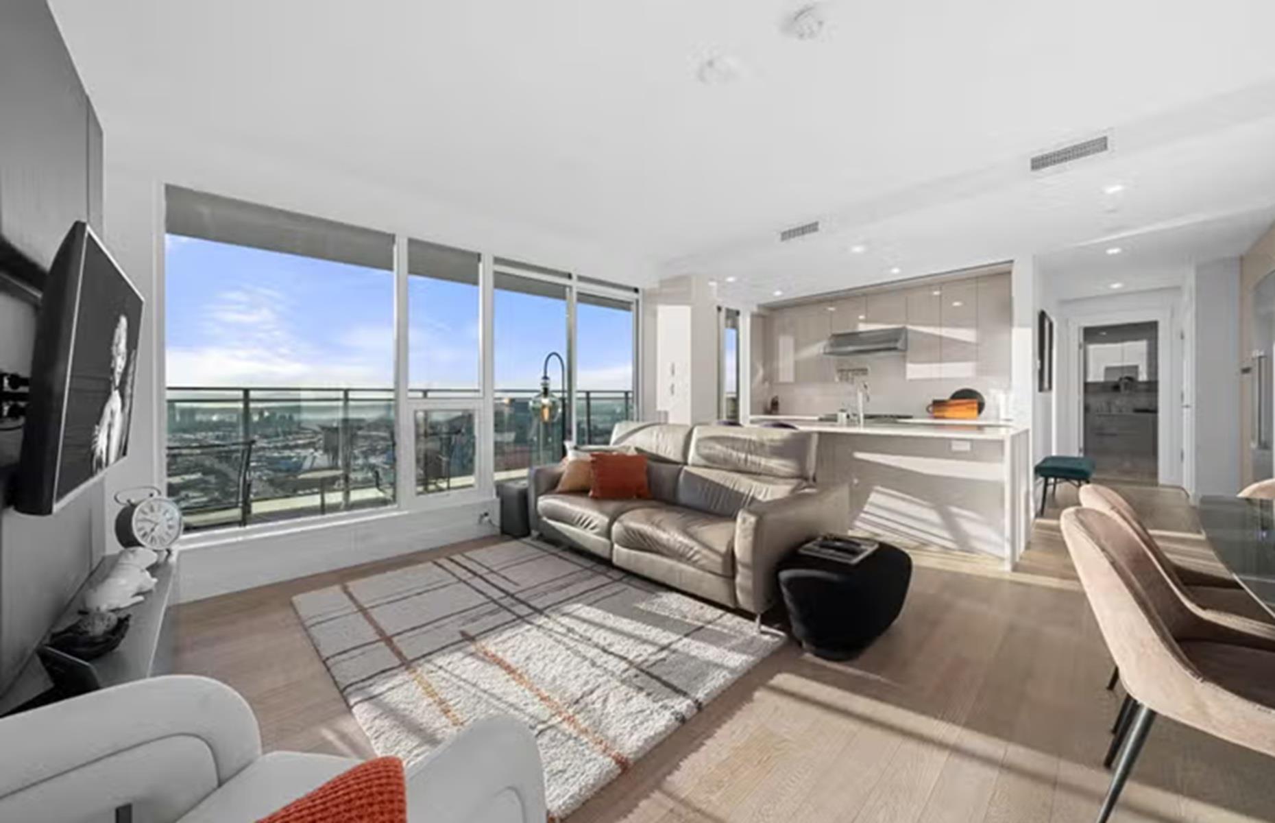 Compact condo, British Columbia, Canada: £971,622 ($1.3m)