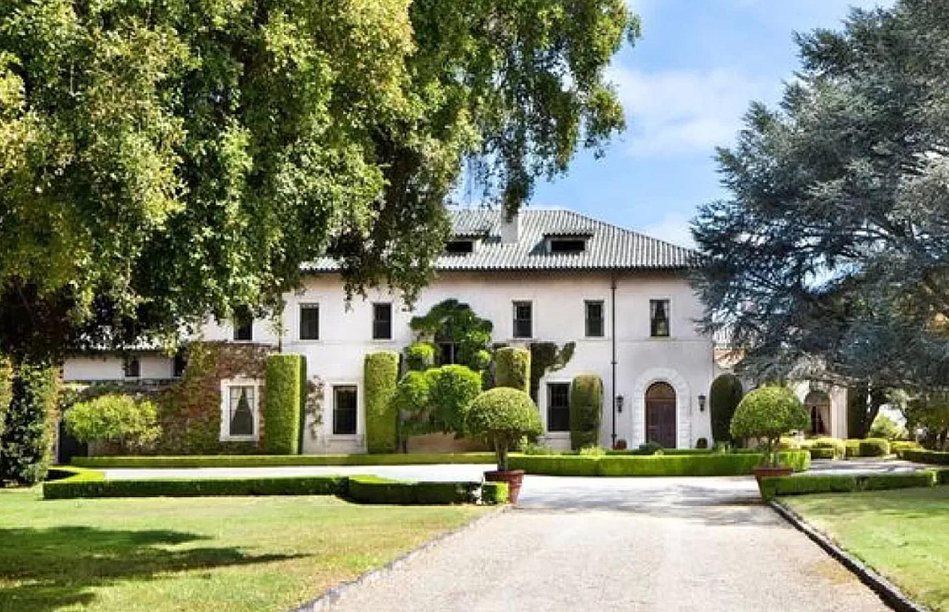 Elon Musk's house bundle: from $9.5 million (£7.7m)