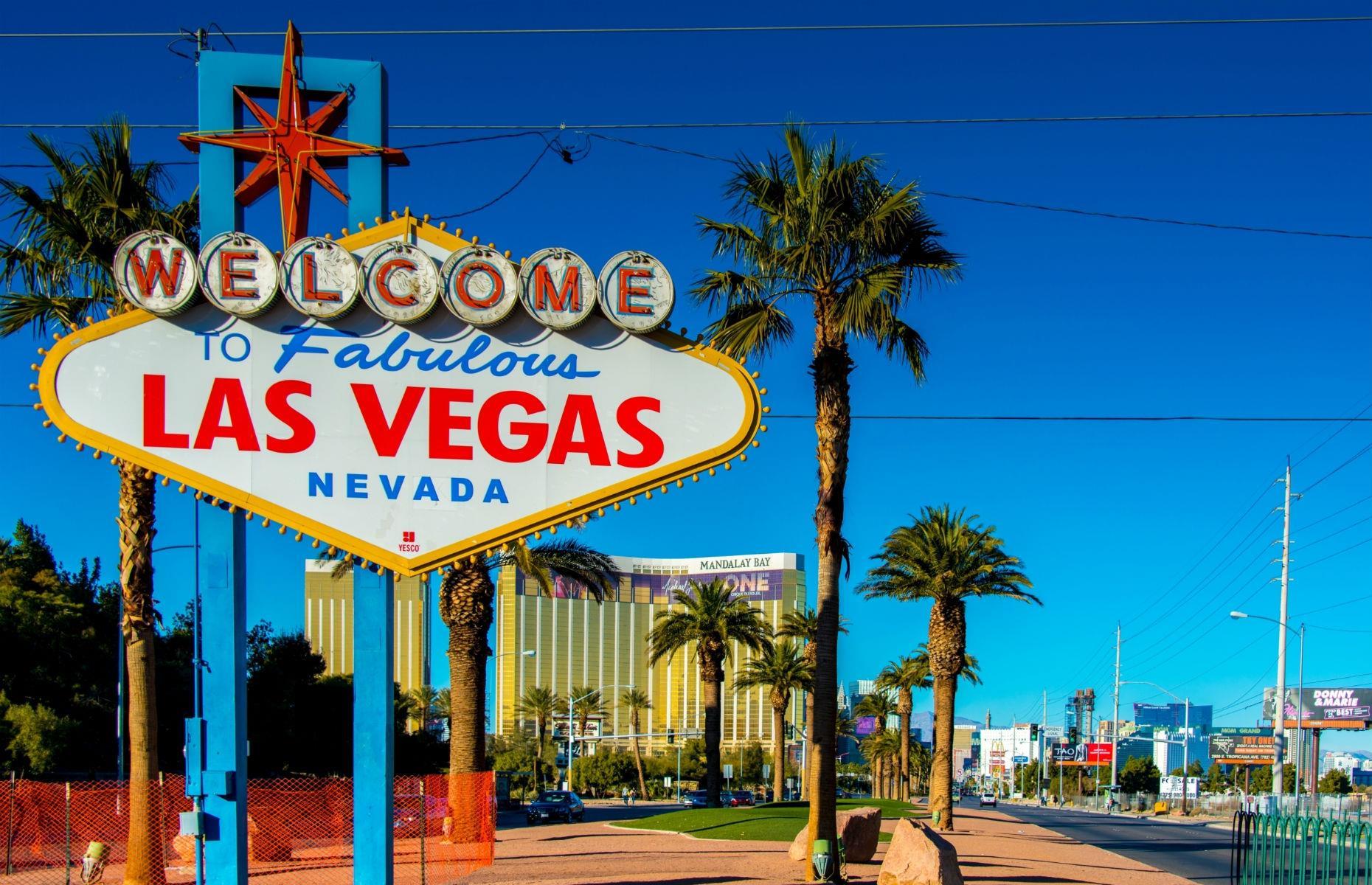 Student takes train across America to the wrong Vegas
