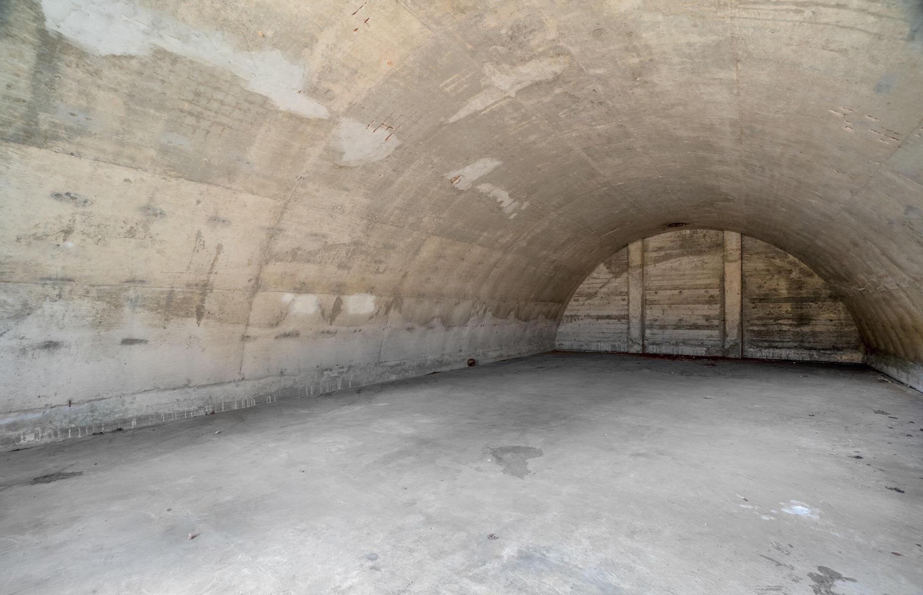 Waterfront bunker property, North Carolina, USA: $120,000 (£95k)