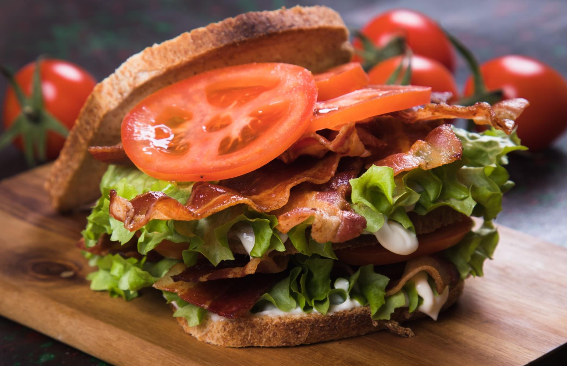 13. BLT
