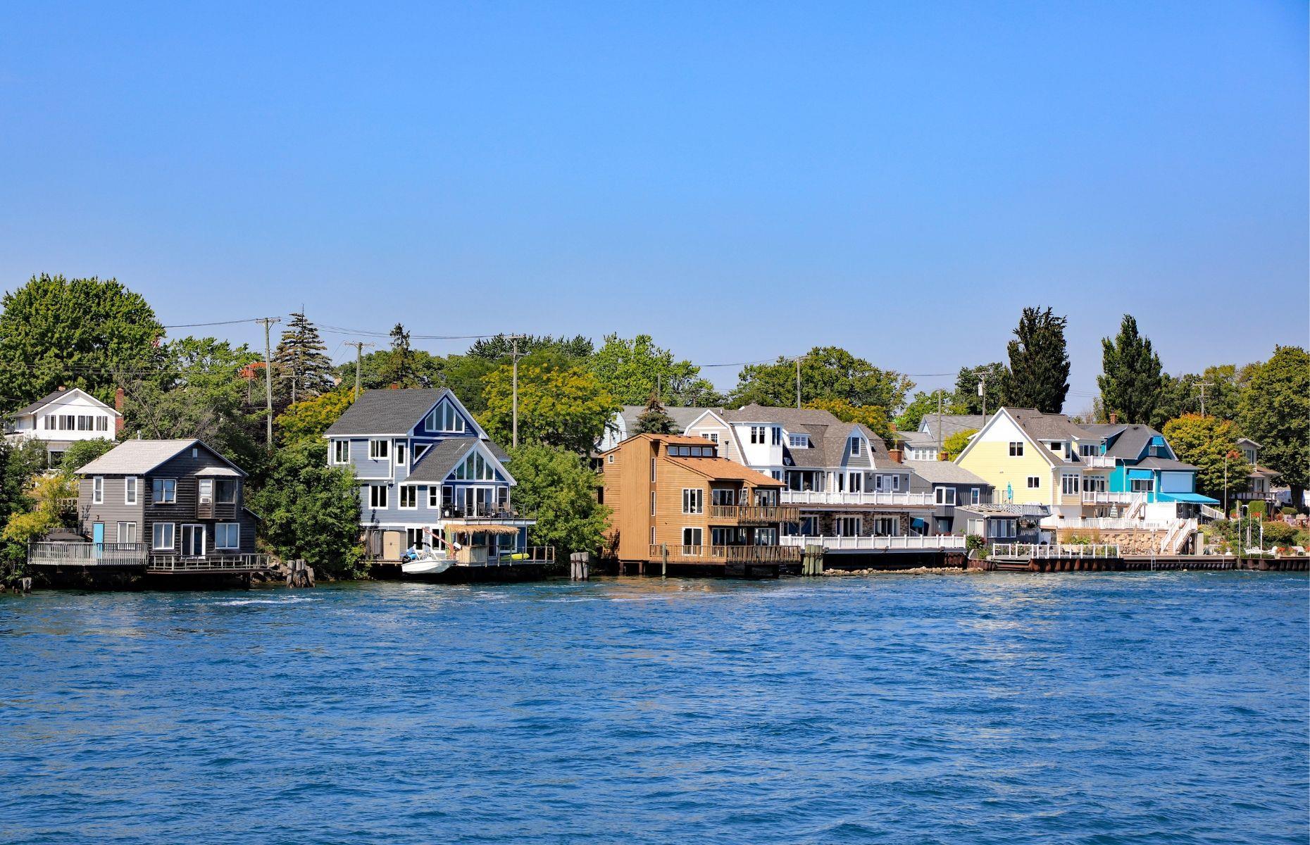 These houses come with a cash reward