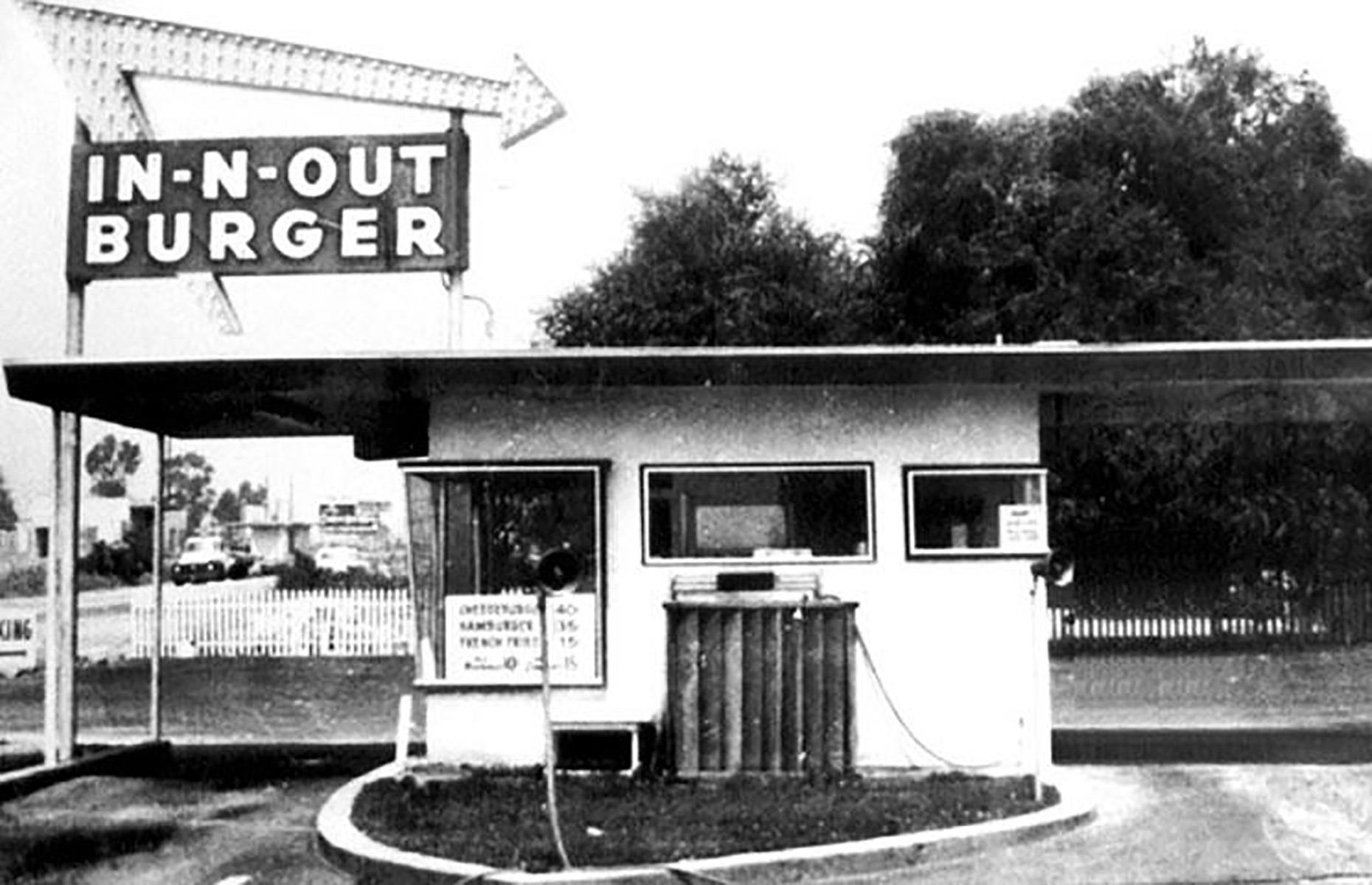1940s: In-N-Out Burger