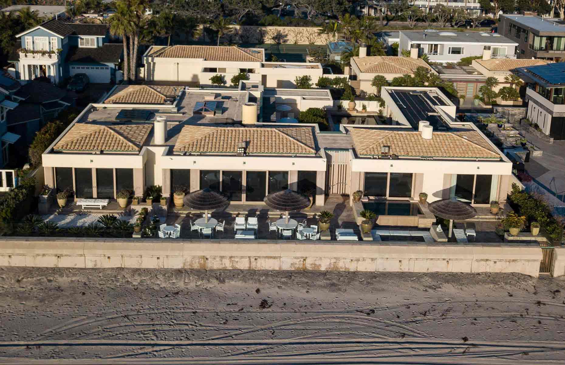 Bill Gates’ beach bungalow in Del Mar, California