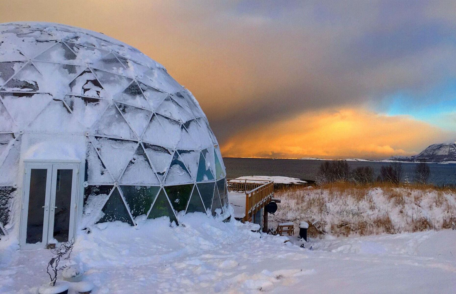Dome House, Sandhornøya, Arctic Circle
