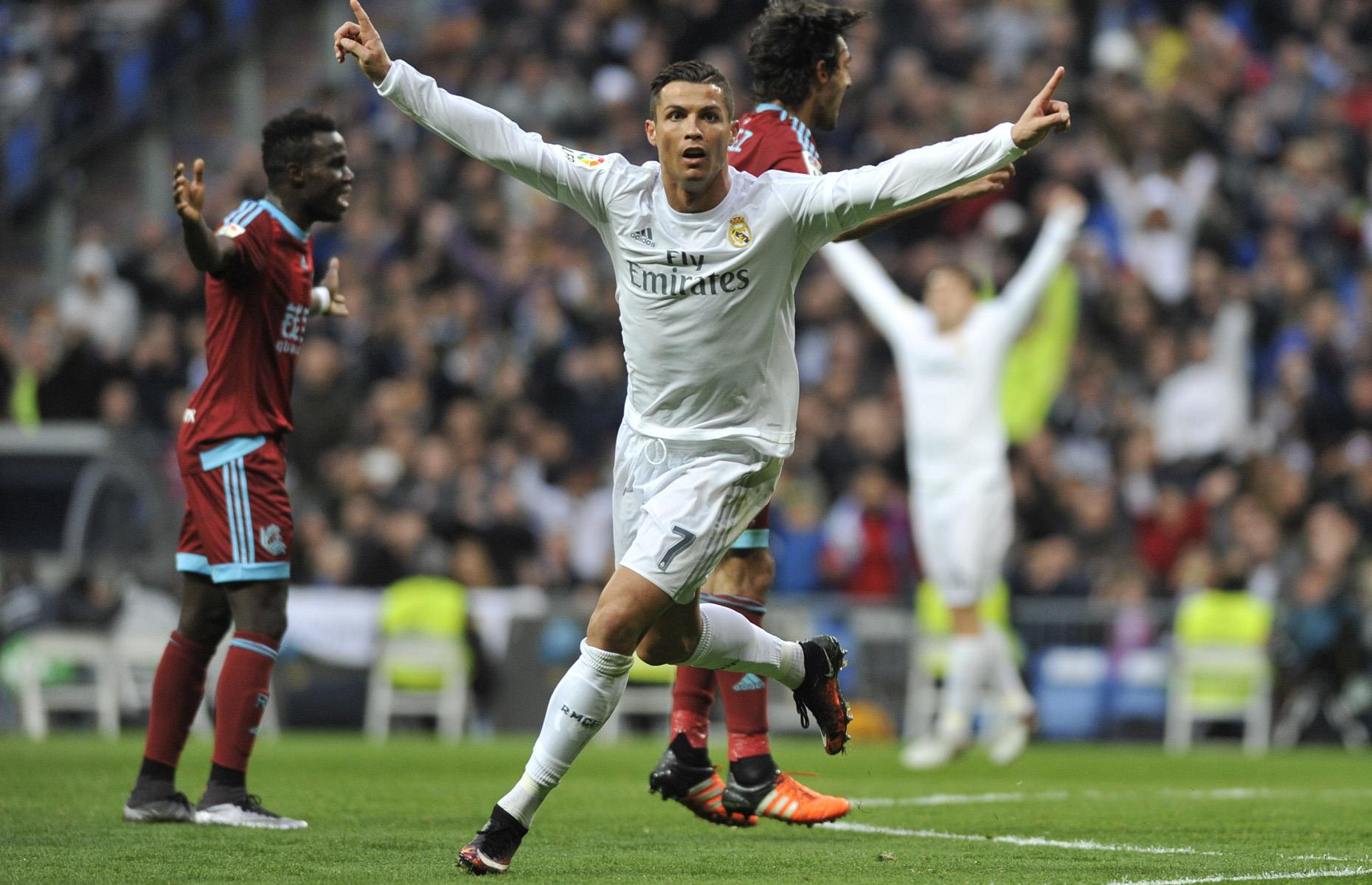 1) Cristiano Ronaldo – Football, $88m (£67.4m)