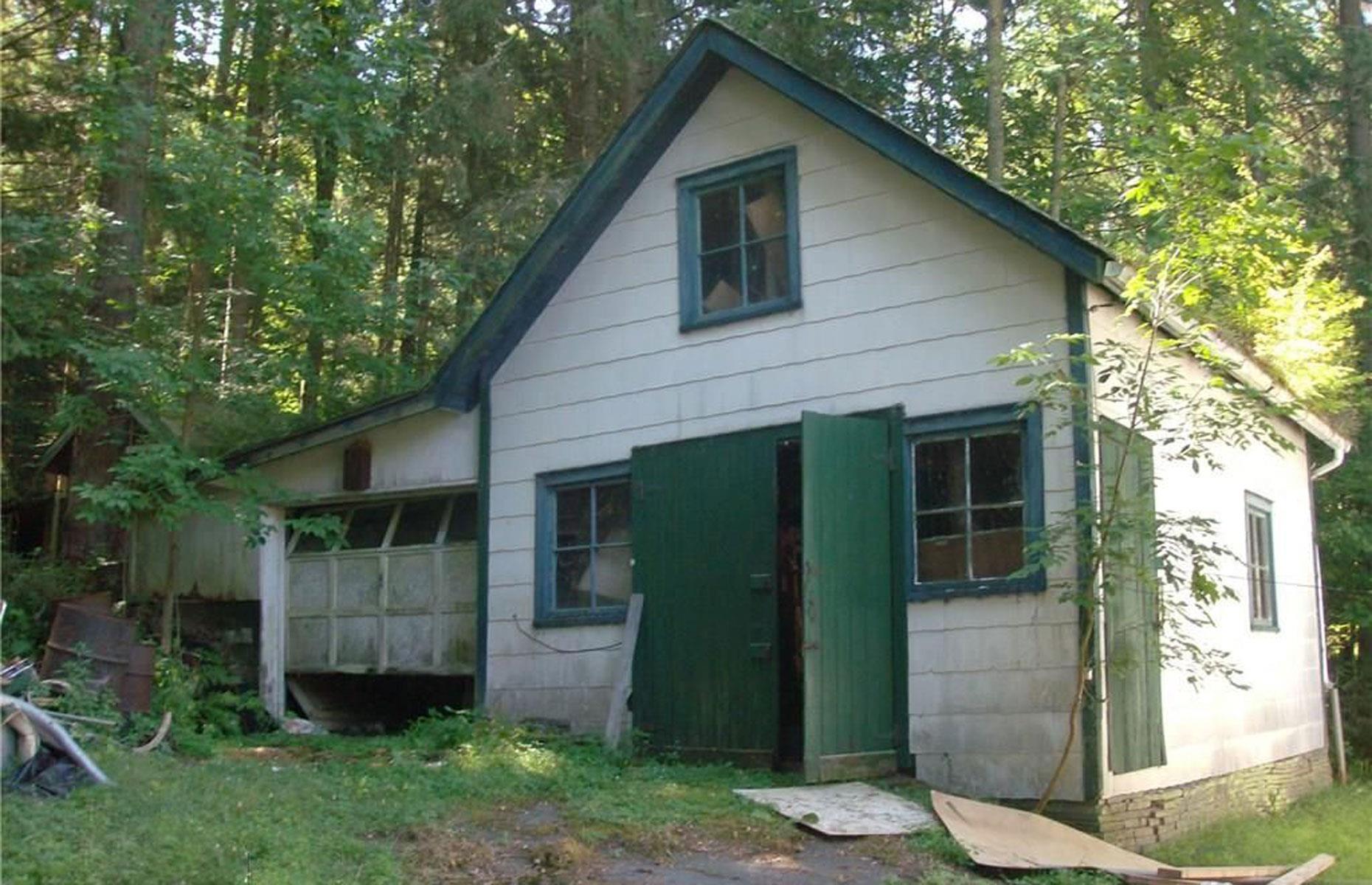 Dinky outbuilding