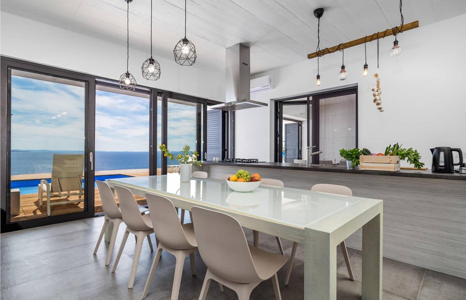 Secluded coastal home, Košljun, Croatia