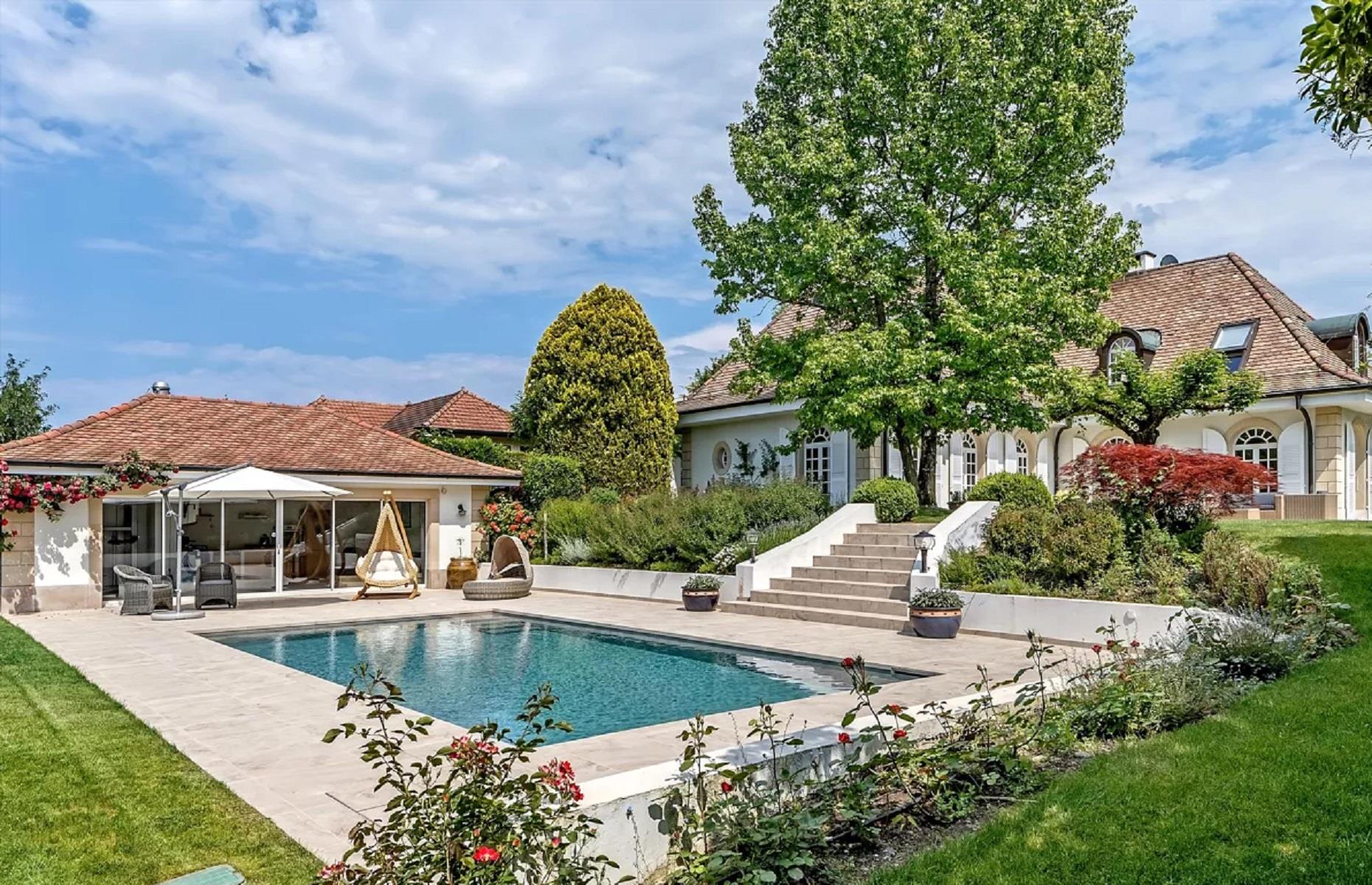 Lake view villa, Anières, Geneva
