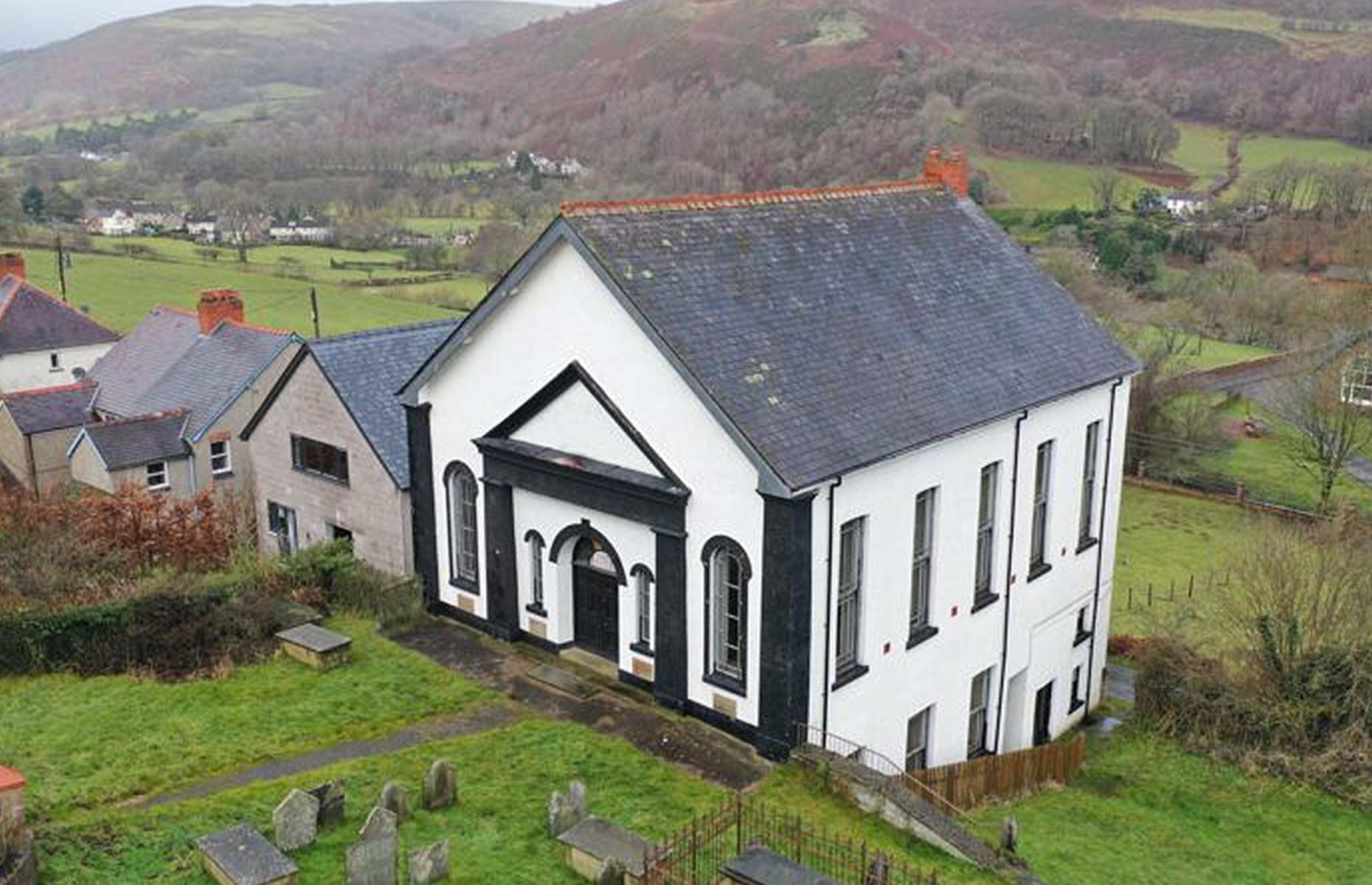 Promising properties up for auction in the UK, from £250 reserve