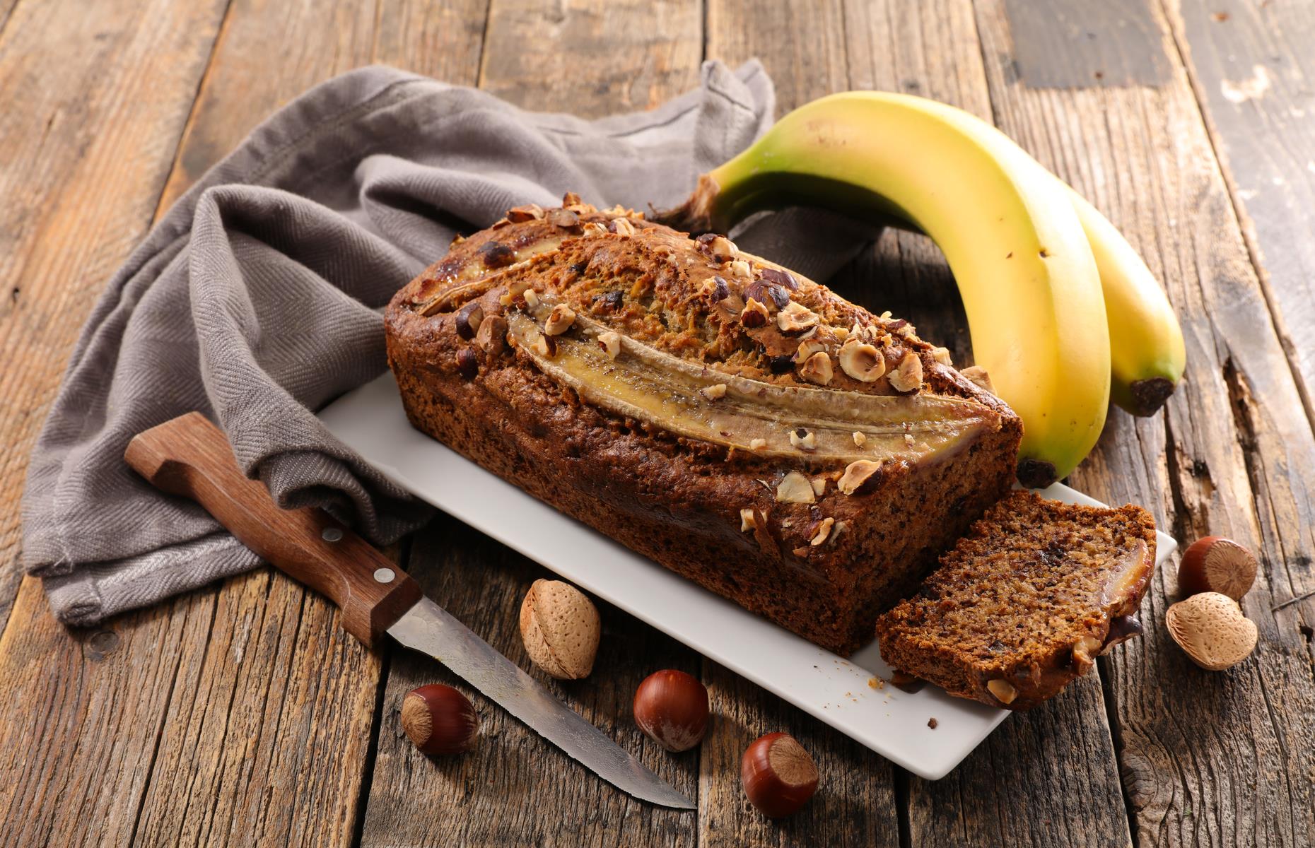 Barbecued banana bread