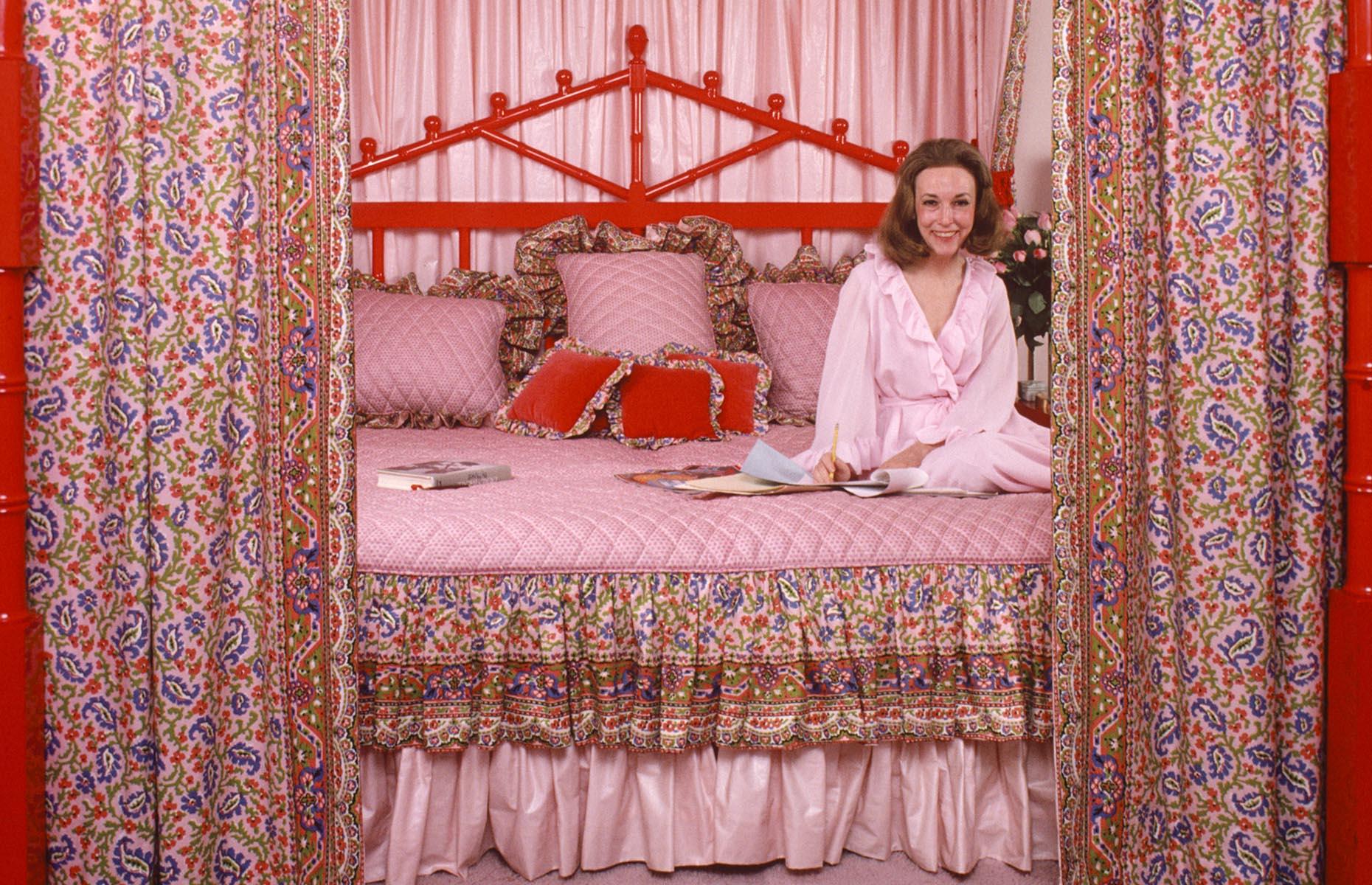 1970s: flouncy florals