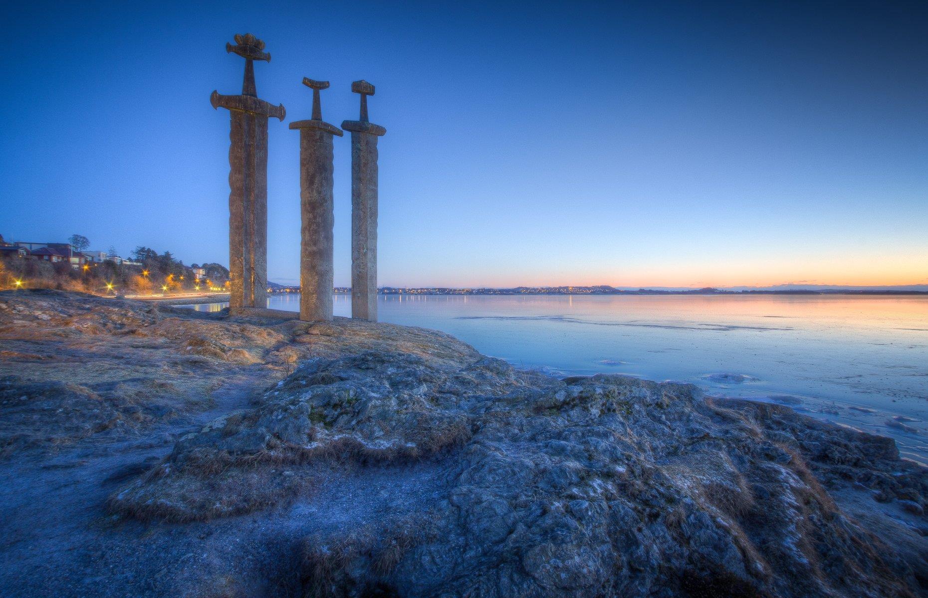 Sverd I Fjell, Norway