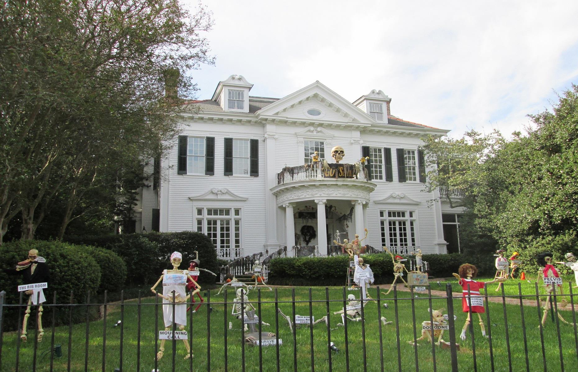 Haunting Halloween homes in their best fancy dress