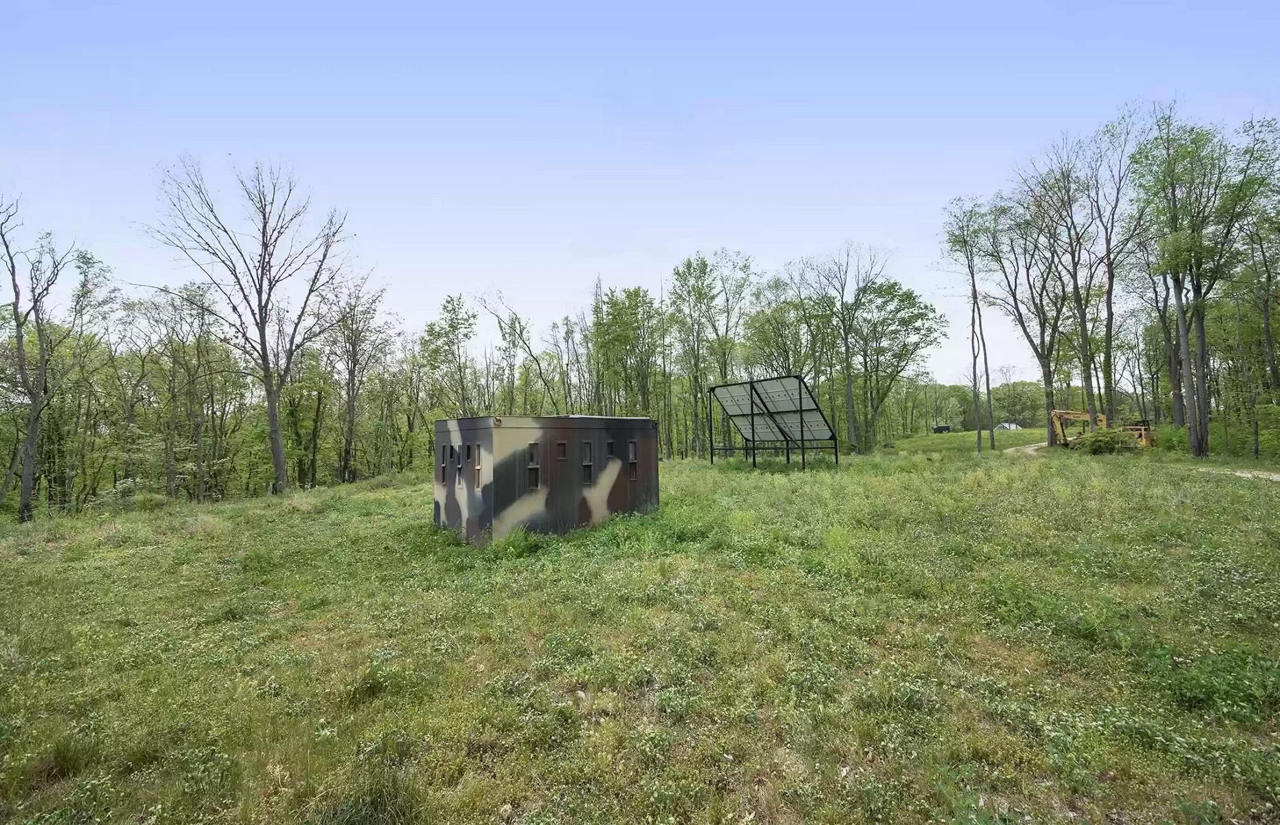 Self-sustaining compound, Michigan, USA: $5.8 million (£4.6m)