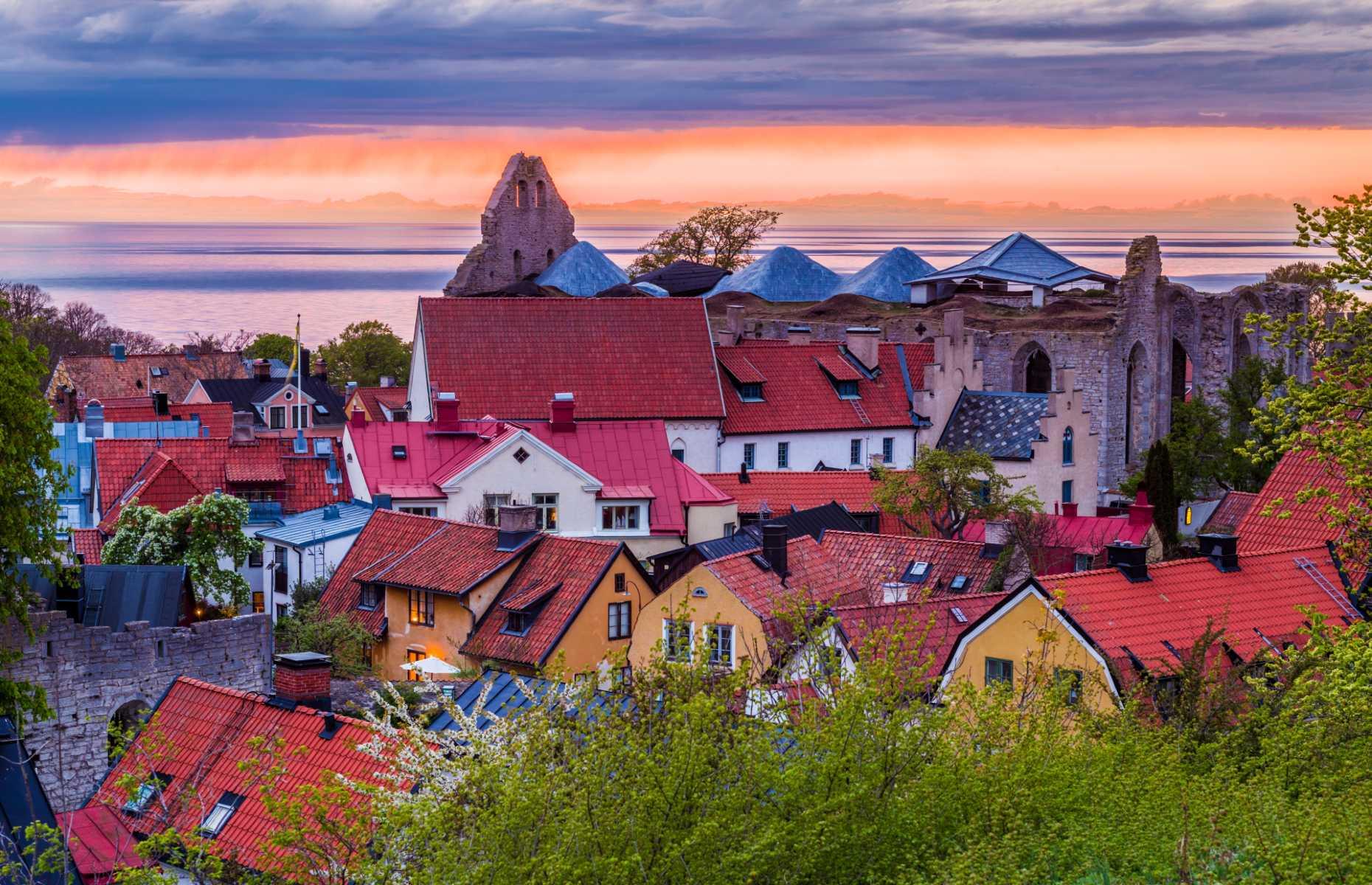 23. Sweden (15)