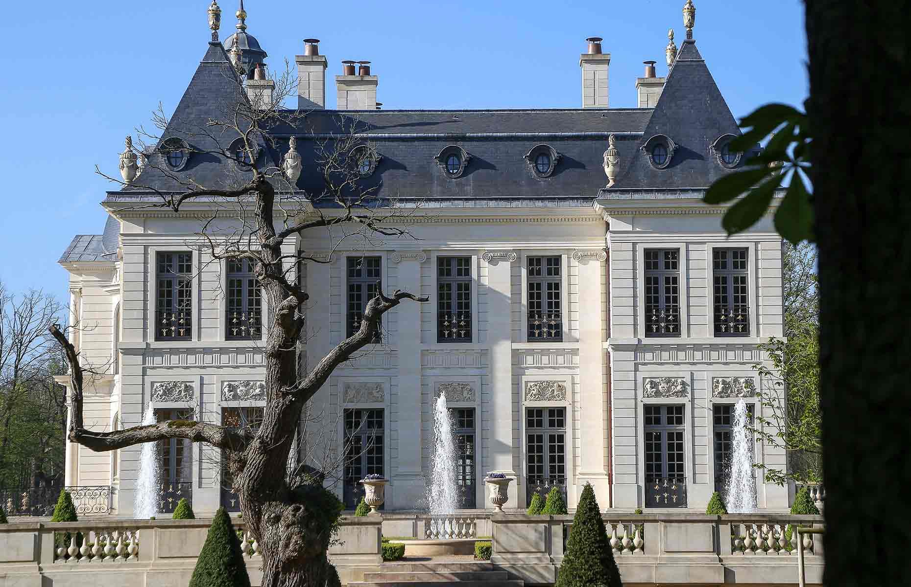 Château Louis XIV., Louveciennes, Frankreich