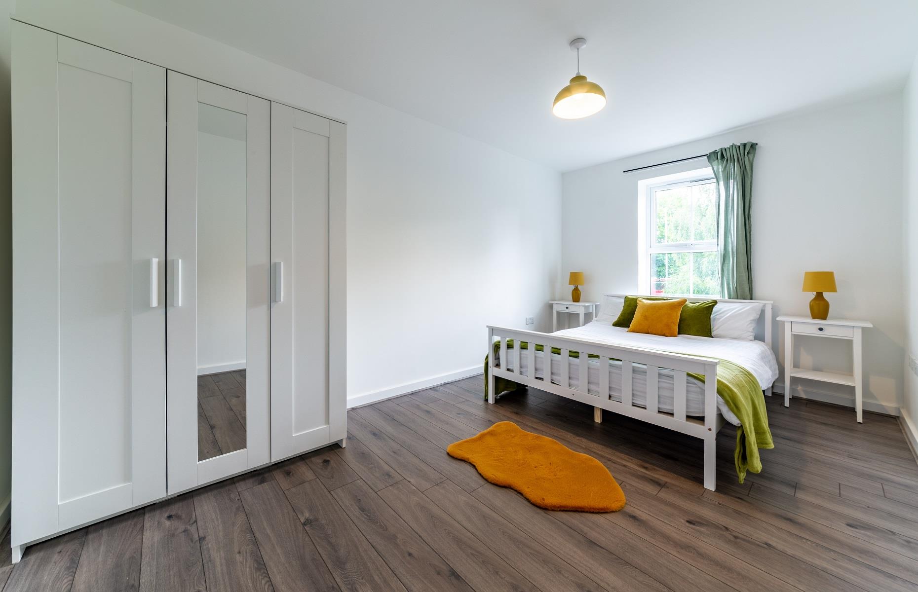 Bedroom: British