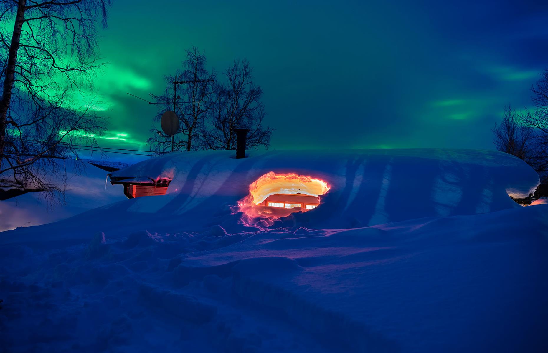 Buried cabin, Lapland, Sweden