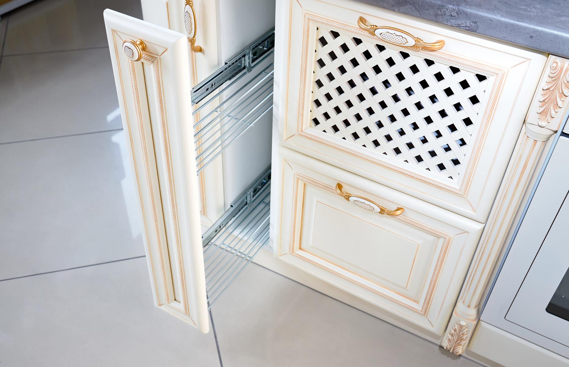 Slide storage into tiny gaps