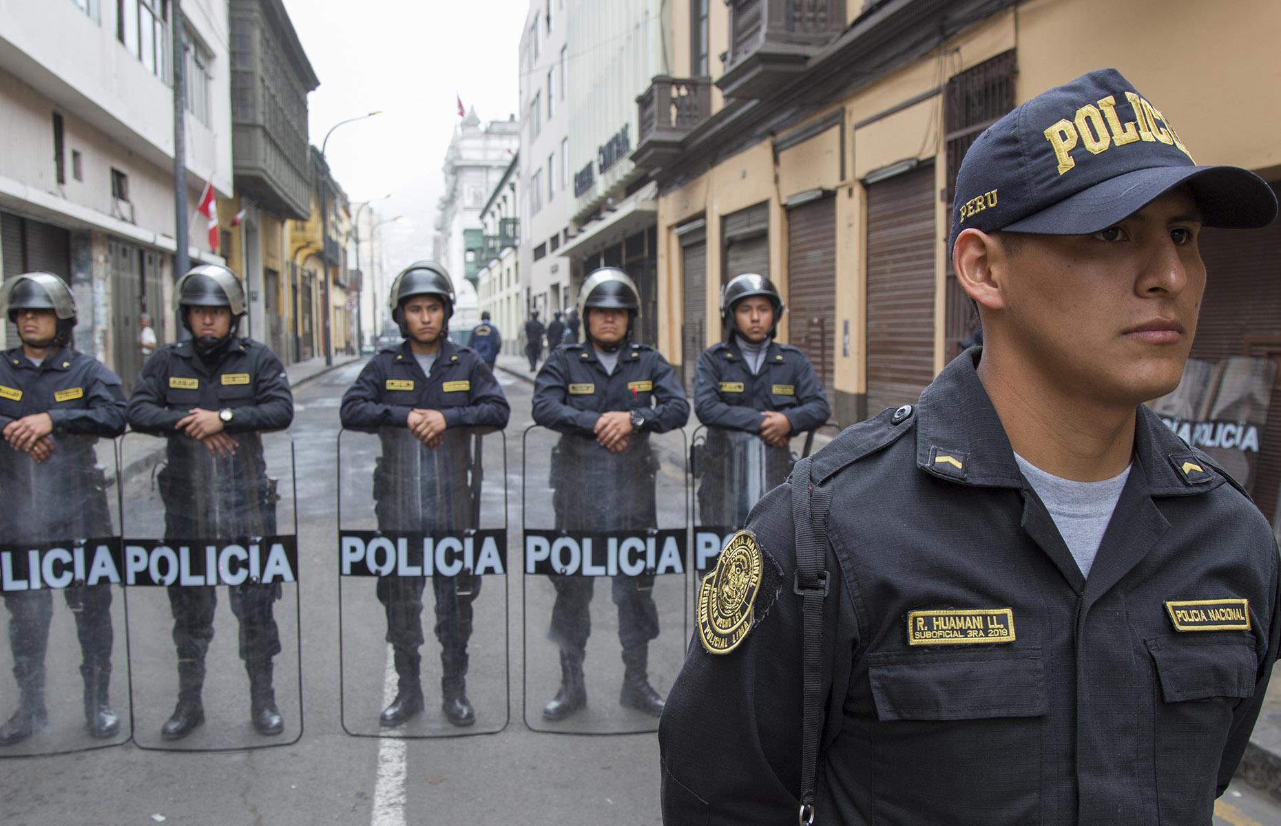 Peru: Crime and violence