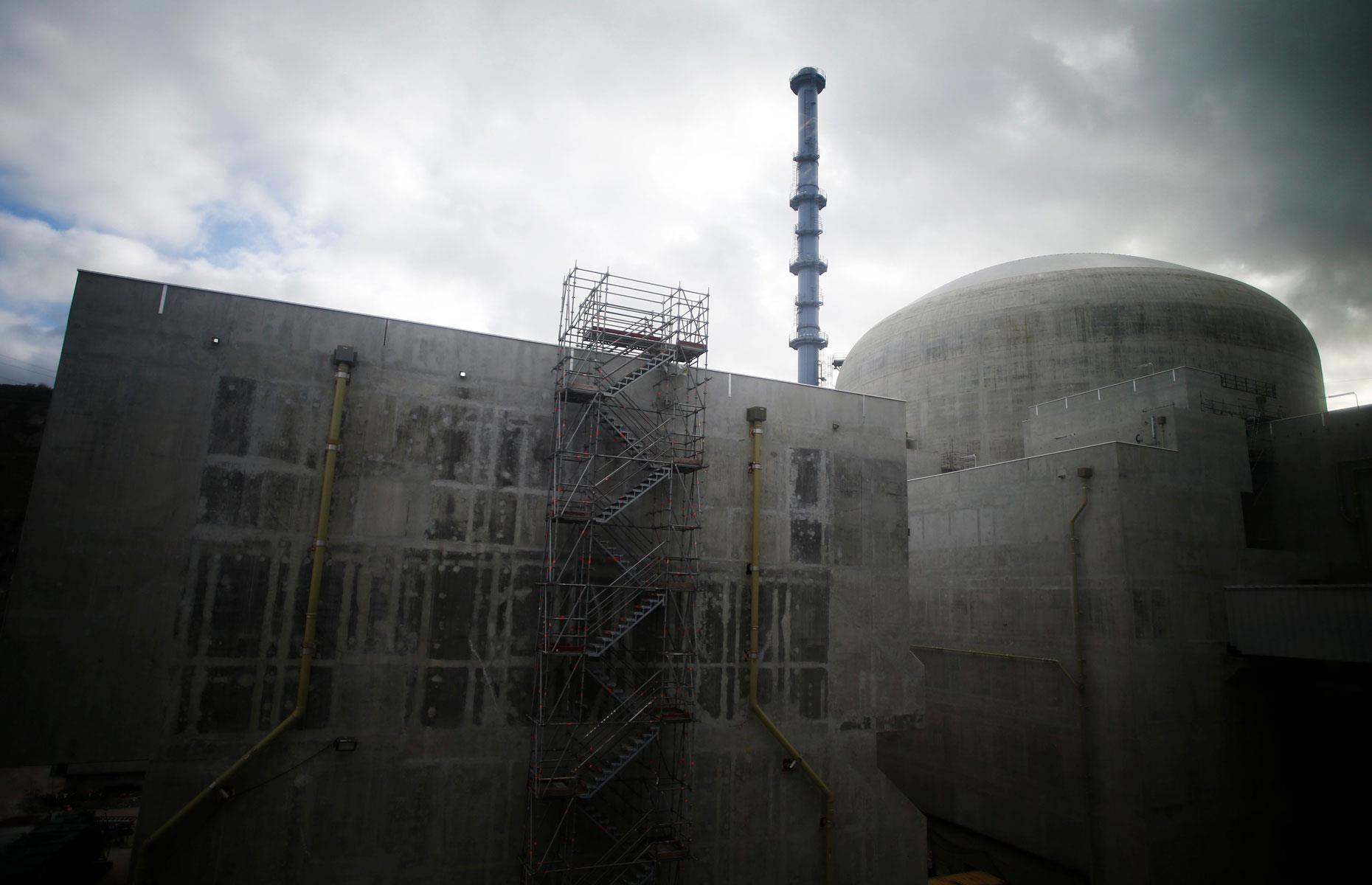 Flamanville 3 nuclear reactor, France: faults need fixing