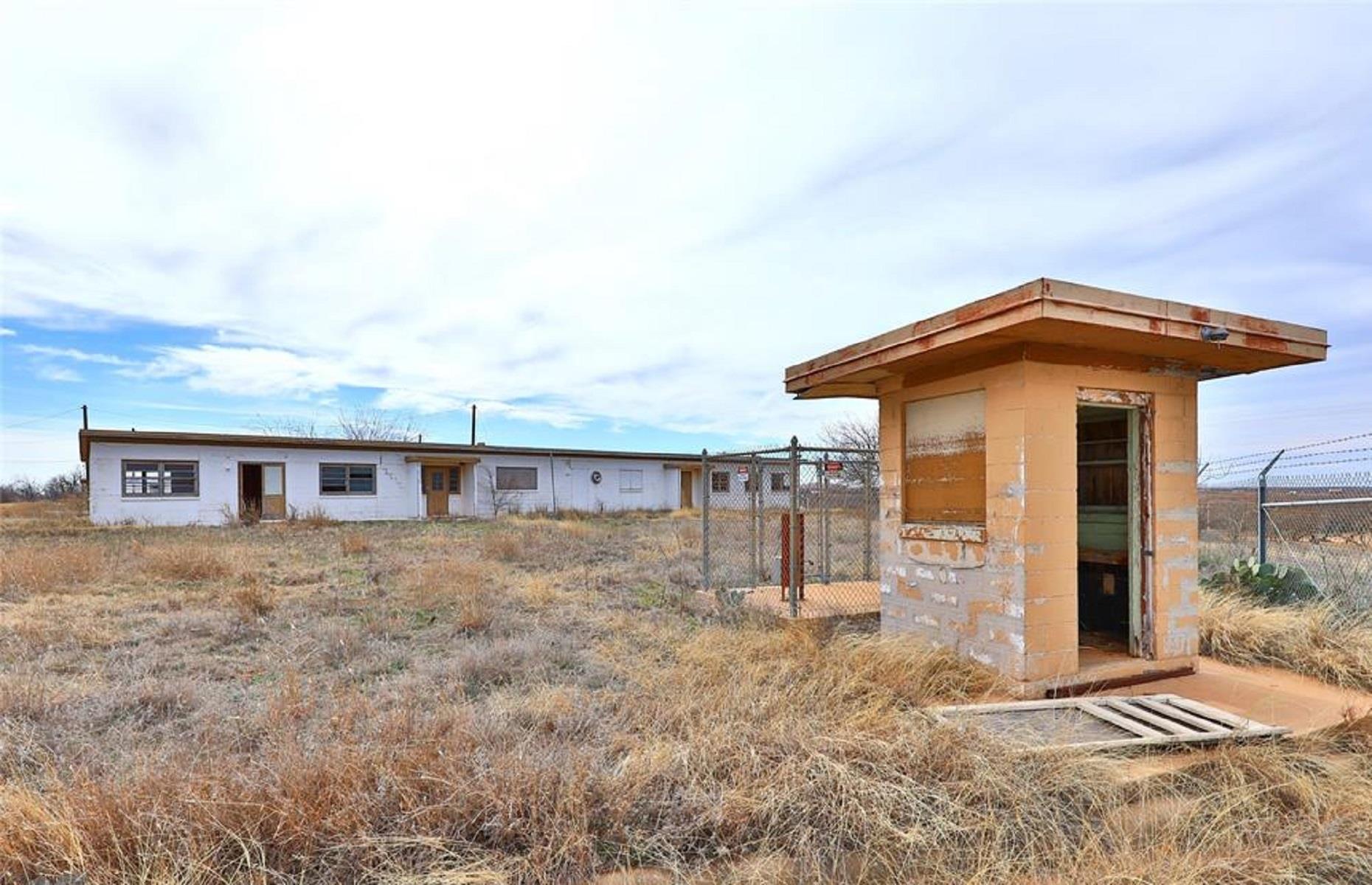 Former missile base, Texas, USA: £290,500 ($350k)