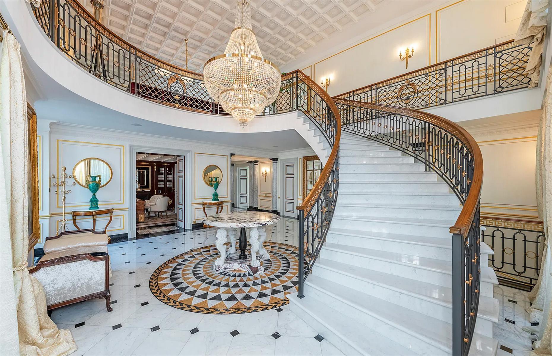 Villa Versalles, Tesino, Suiza: $68 millones (unos 65 millones de euros)