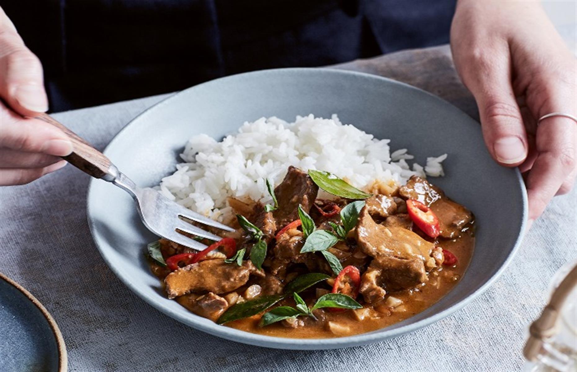 Thai beef curry with peanut sauce
