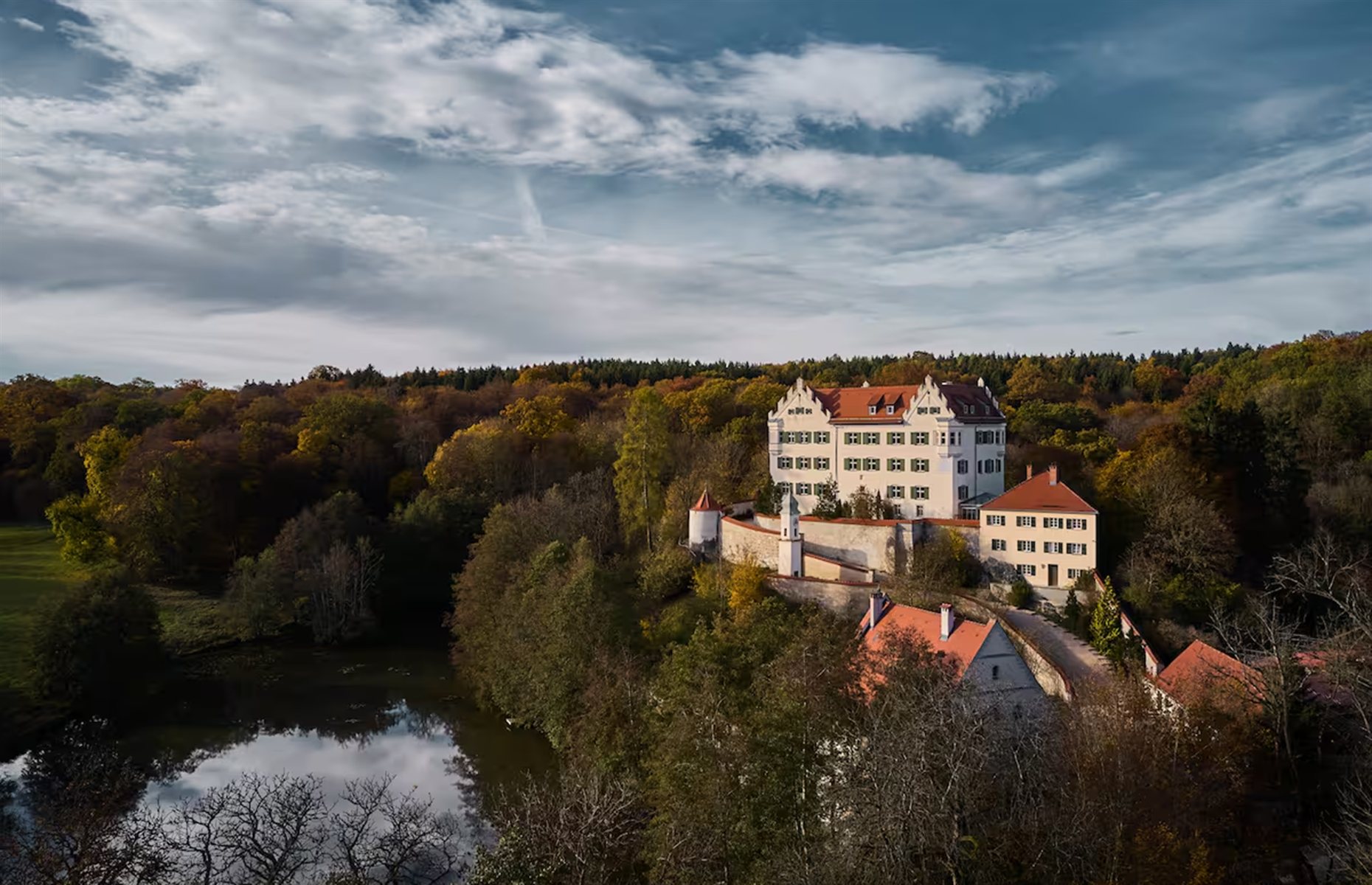 Château historique, Baden-Württemberg, Allemagne : 211 561 euros le mois