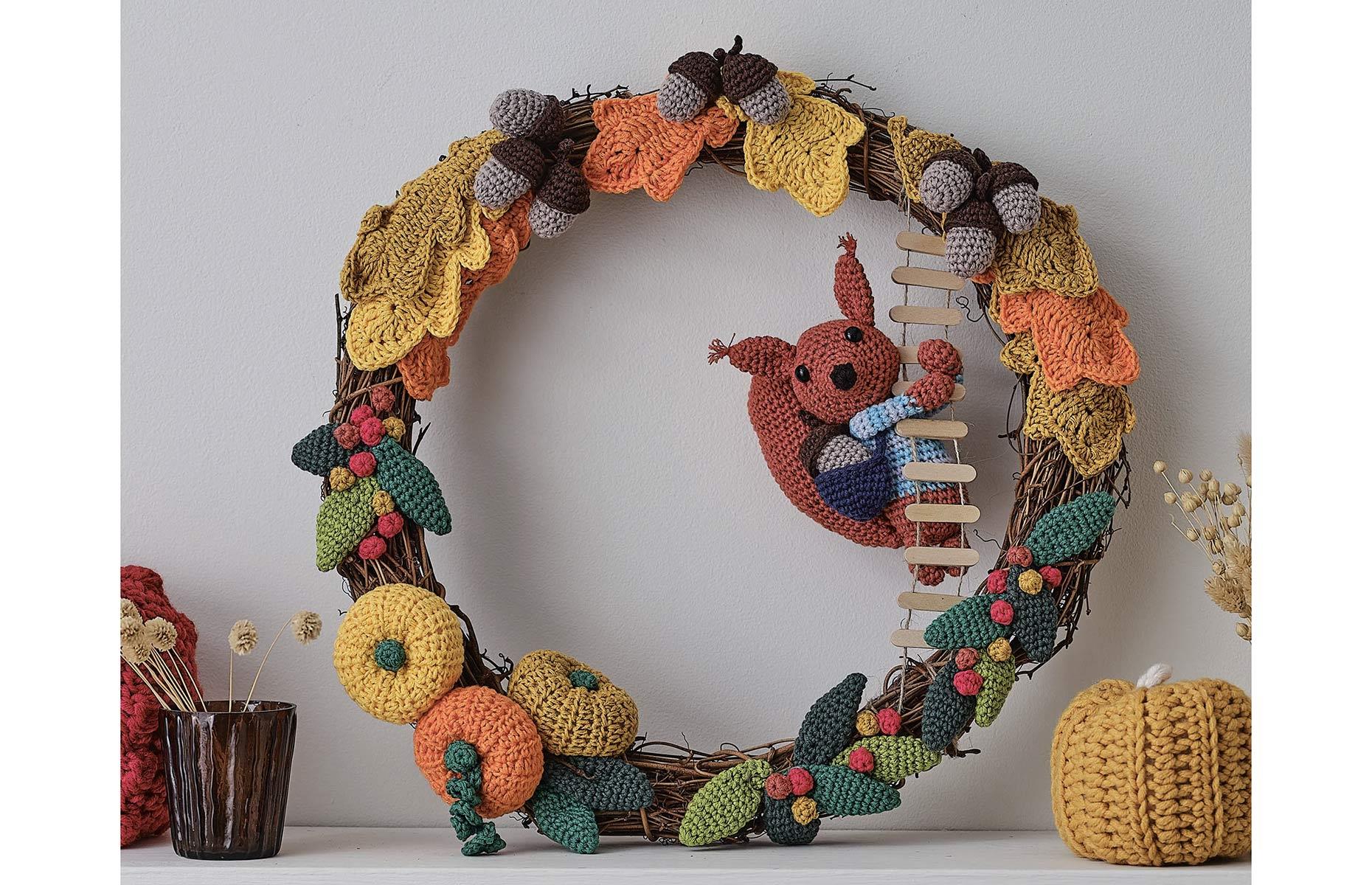 Crochet cute characters
