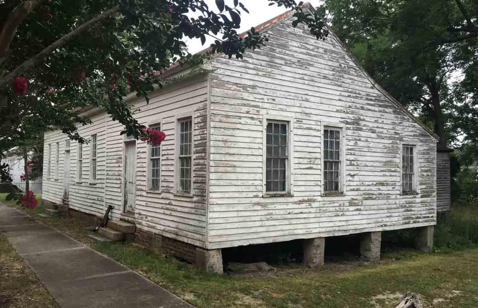 Smyre-Pasour House, North Carolina, USA: $125,000 (£97.8k)