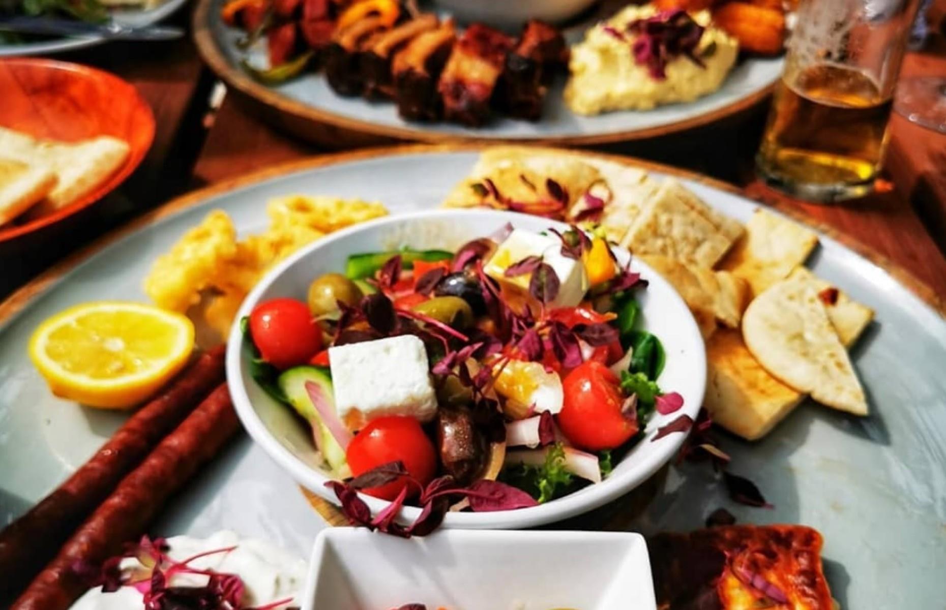 Kent: Sotirio's Bar and Restaurant, Folkestone