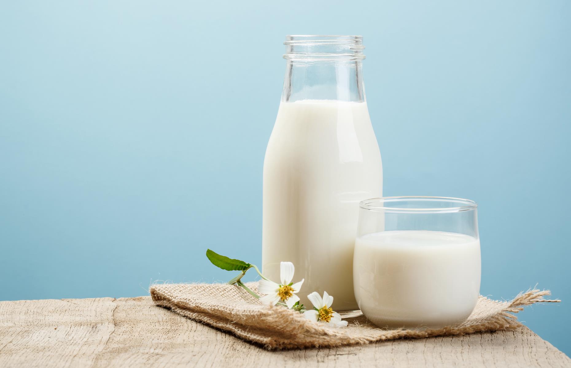 Milch enthält nicht viel Vitamin D