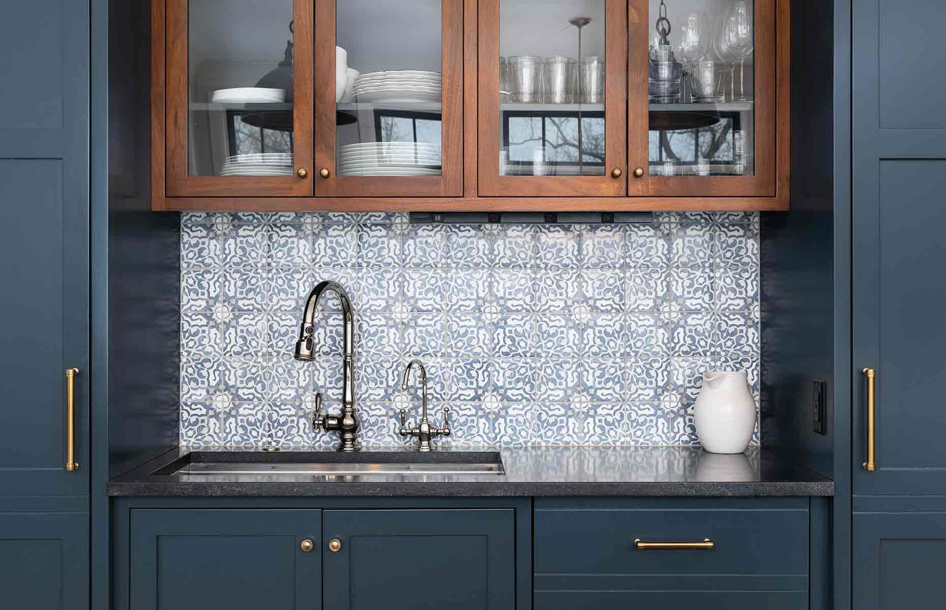 Clean your cabinet fronts