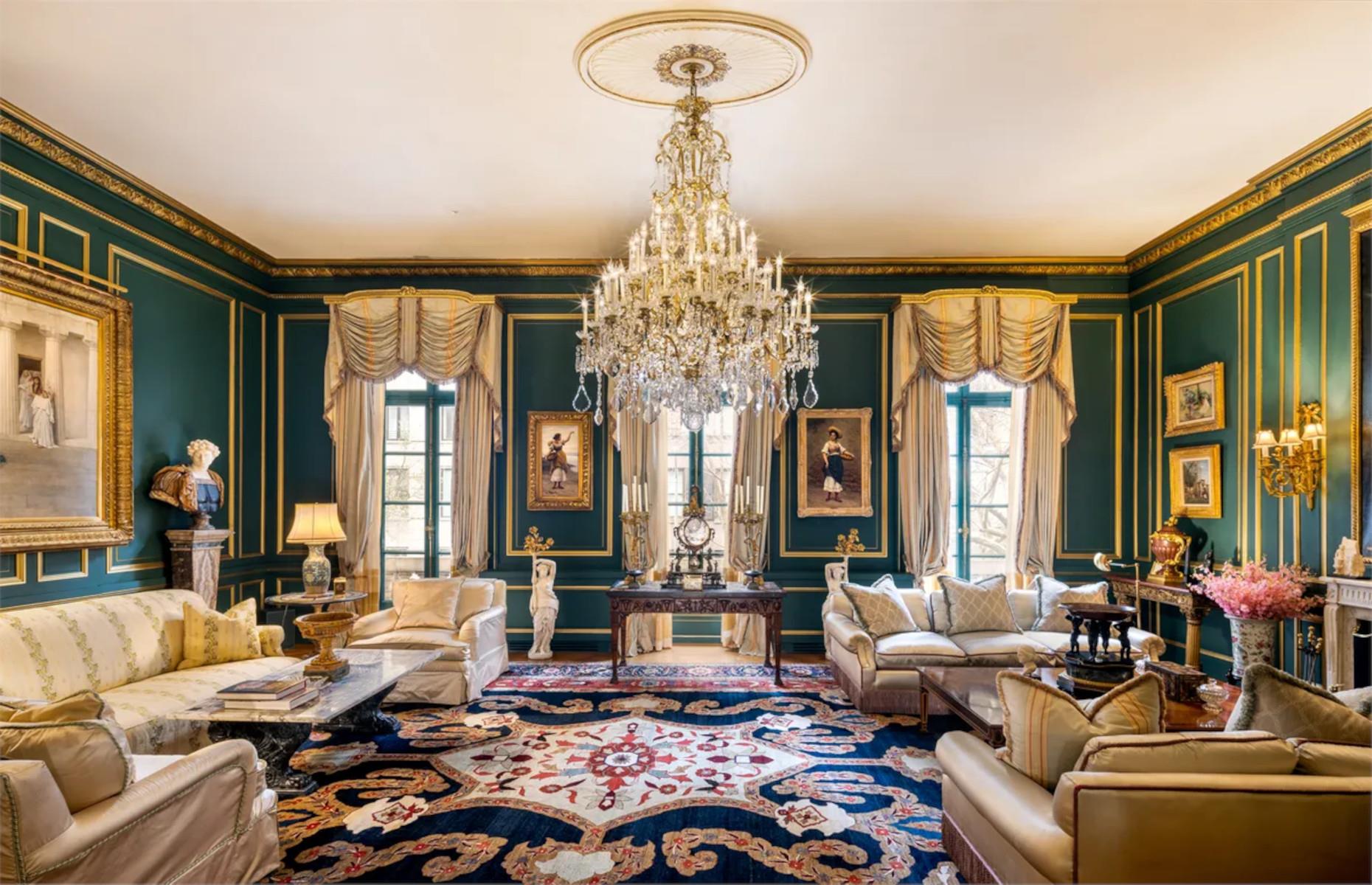 1900s: Gilded Age estate, New York, USA