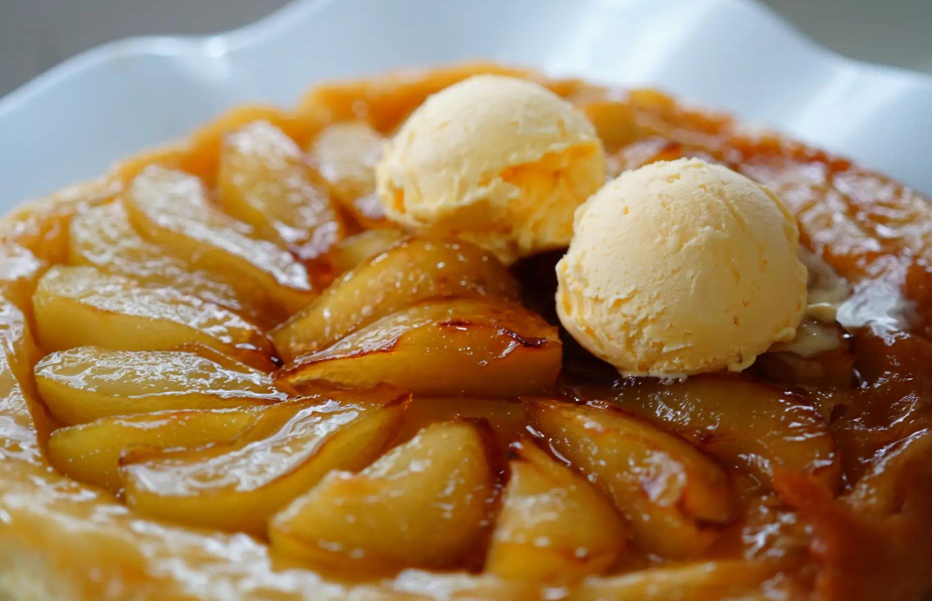 18. Tarte Tatin, France