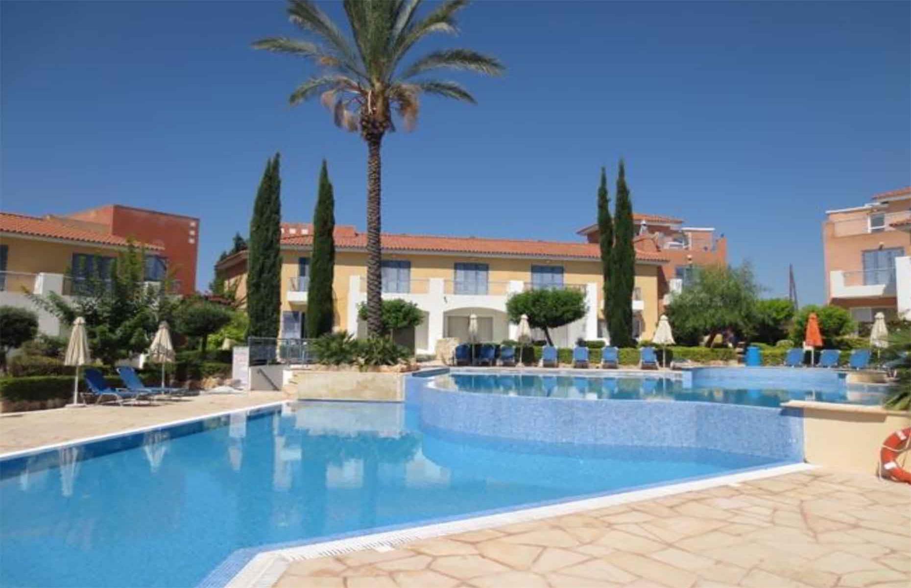 Portugal: average house price £112,078