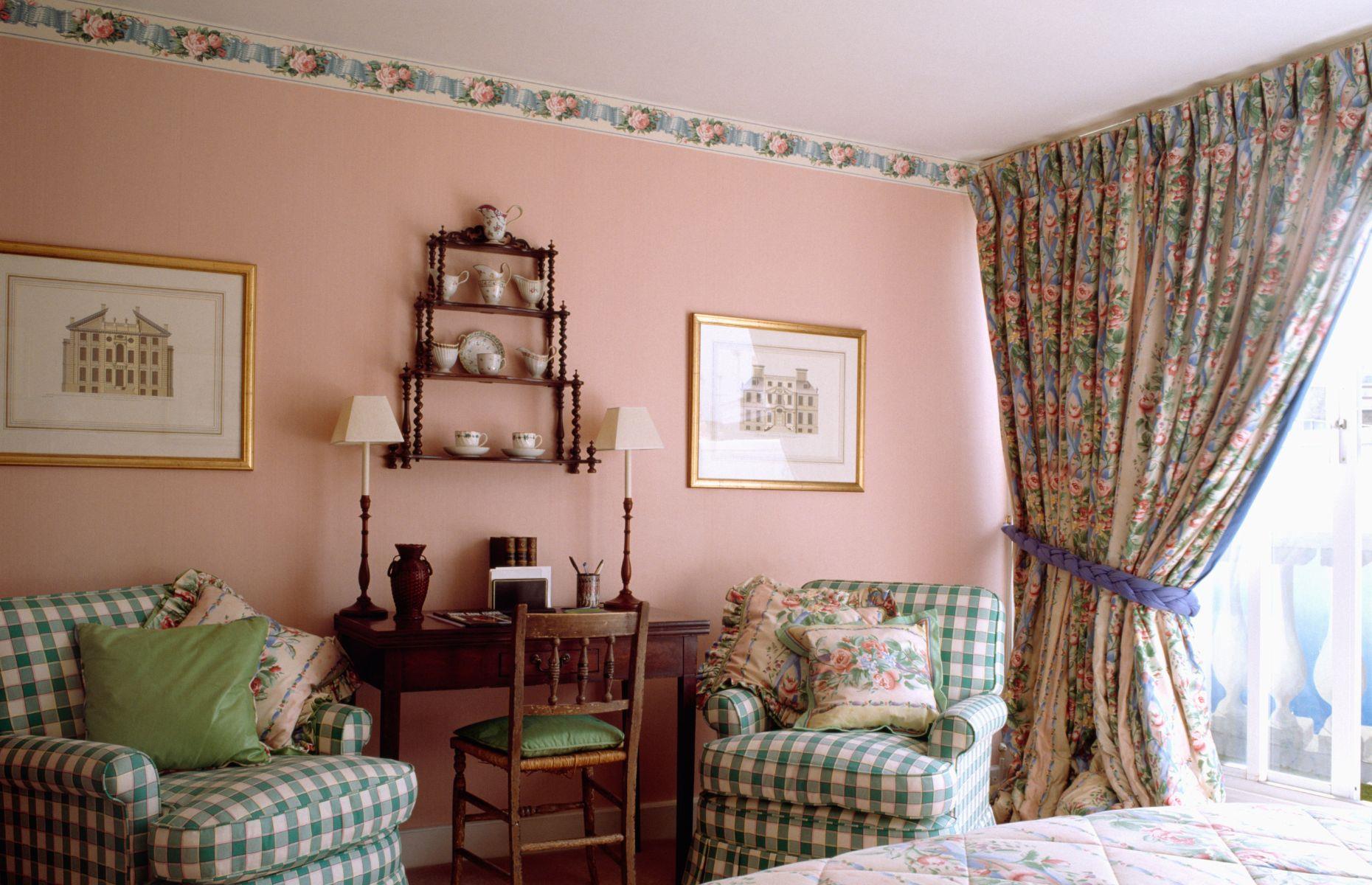 14. Wallpaper borders