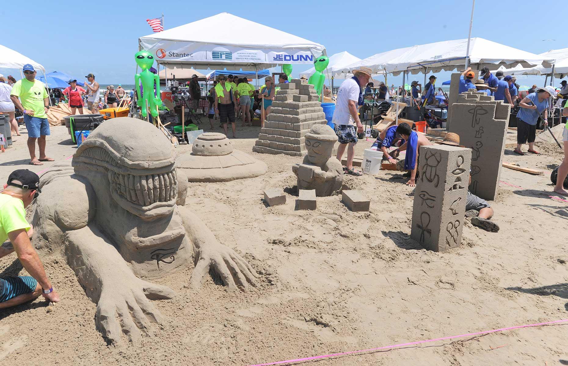 The American Institute of Architects Sandcastle Competition, Texas