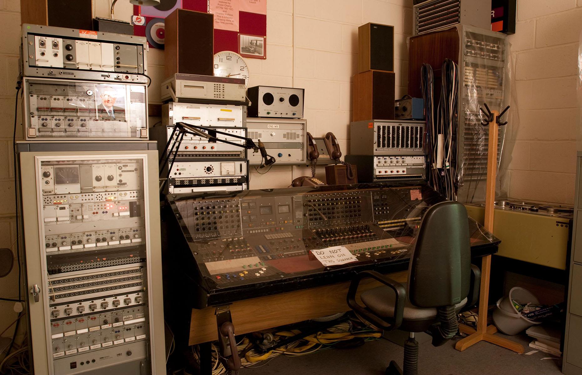 El estudio de radio de la BBC
