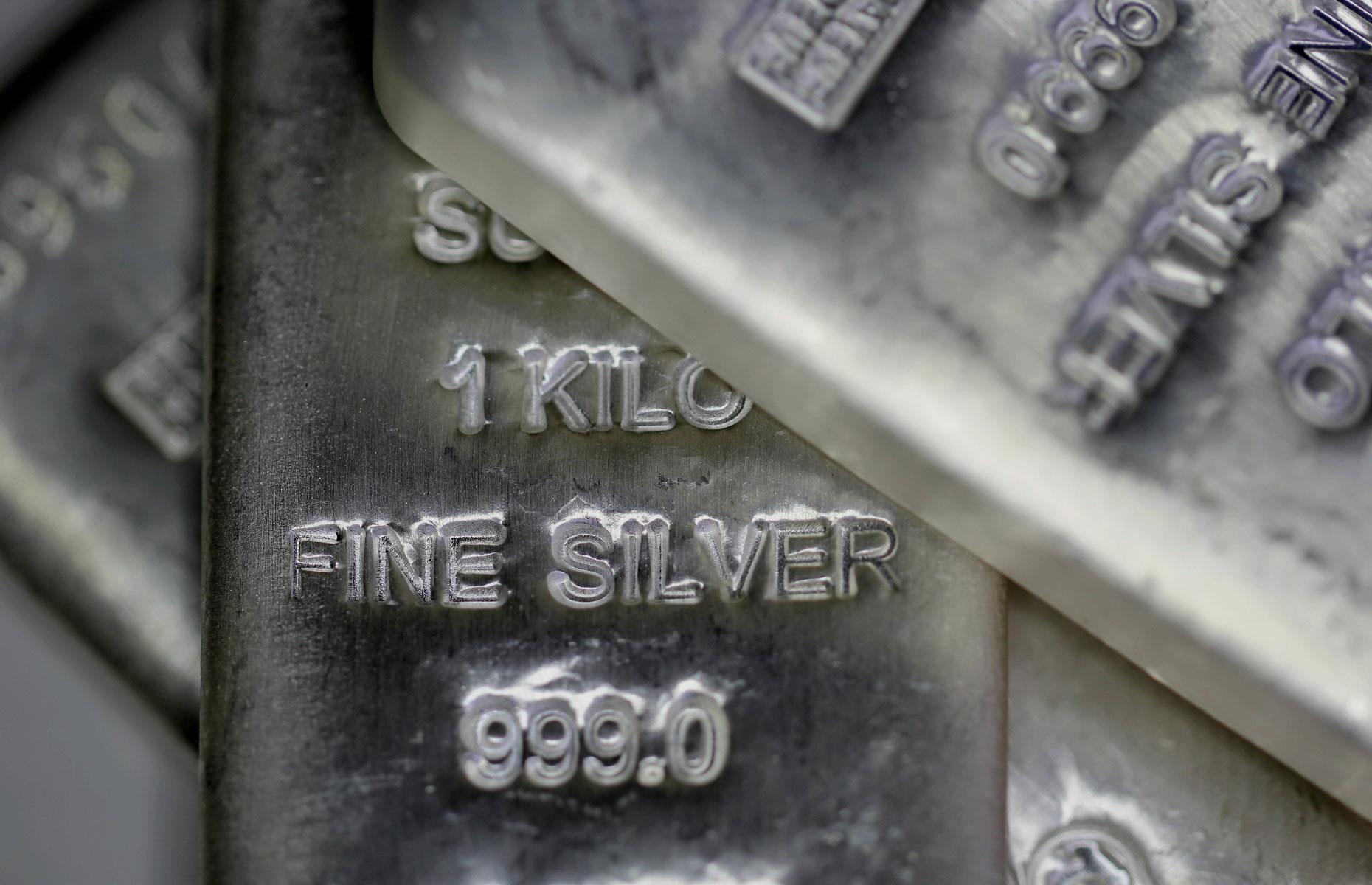 1951 – silver: $1,000 invested then is worth $33,935 (£25.7k) today