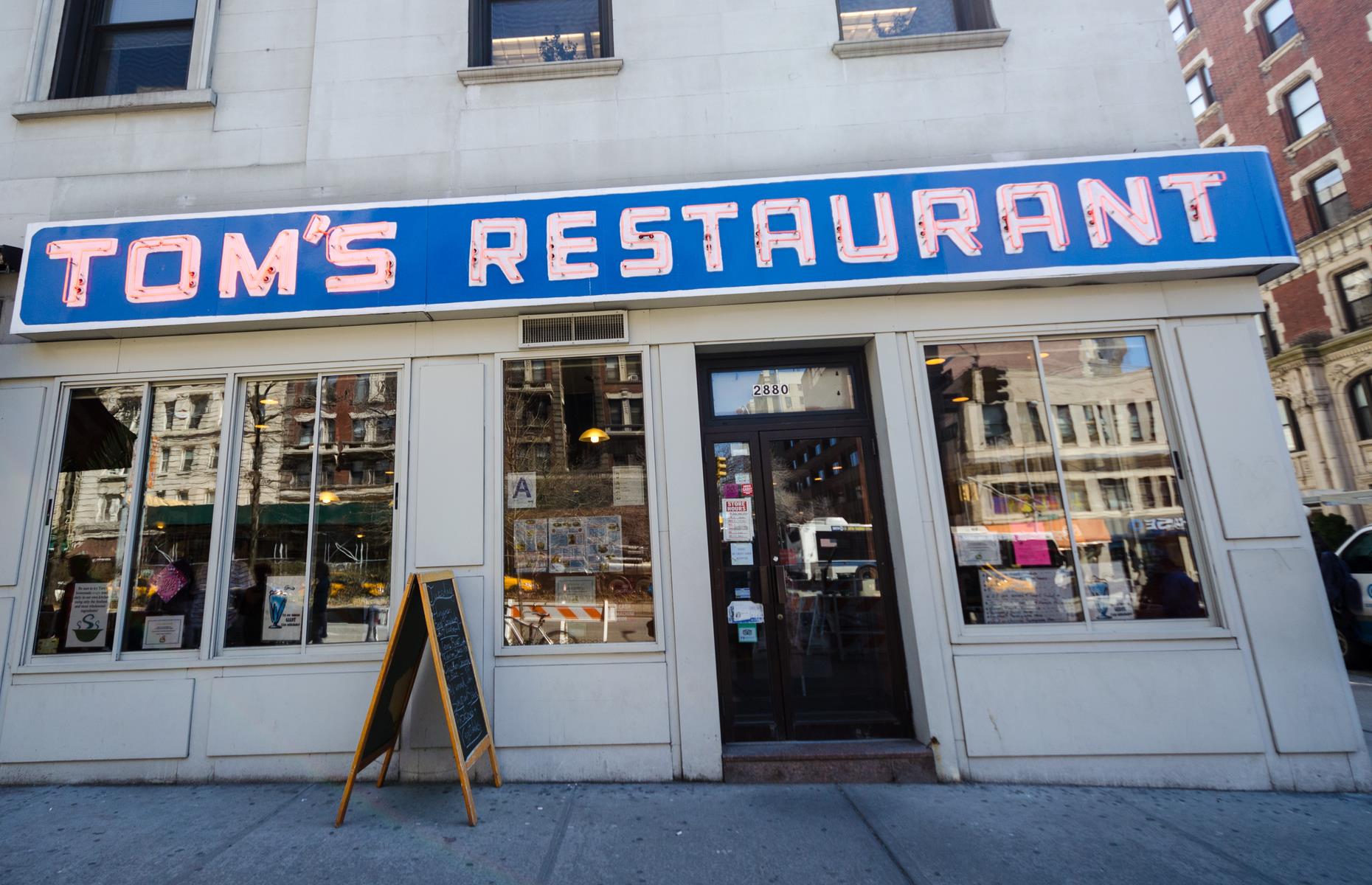 Seinfeld: Tom's Restaurant