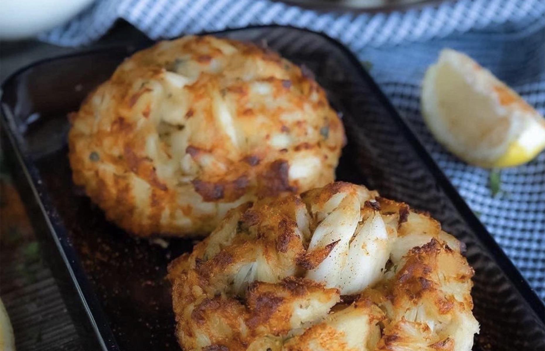 Maryland: choose crab cakes at Jimmy’s Famous Seafood 