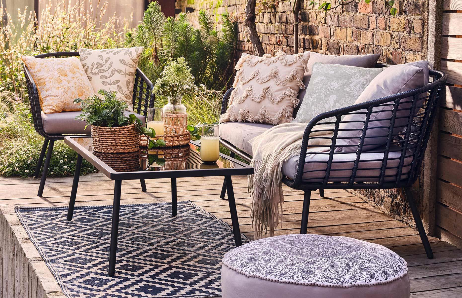The Best Outdoor Furniture For Small Spaces, 43% OFF