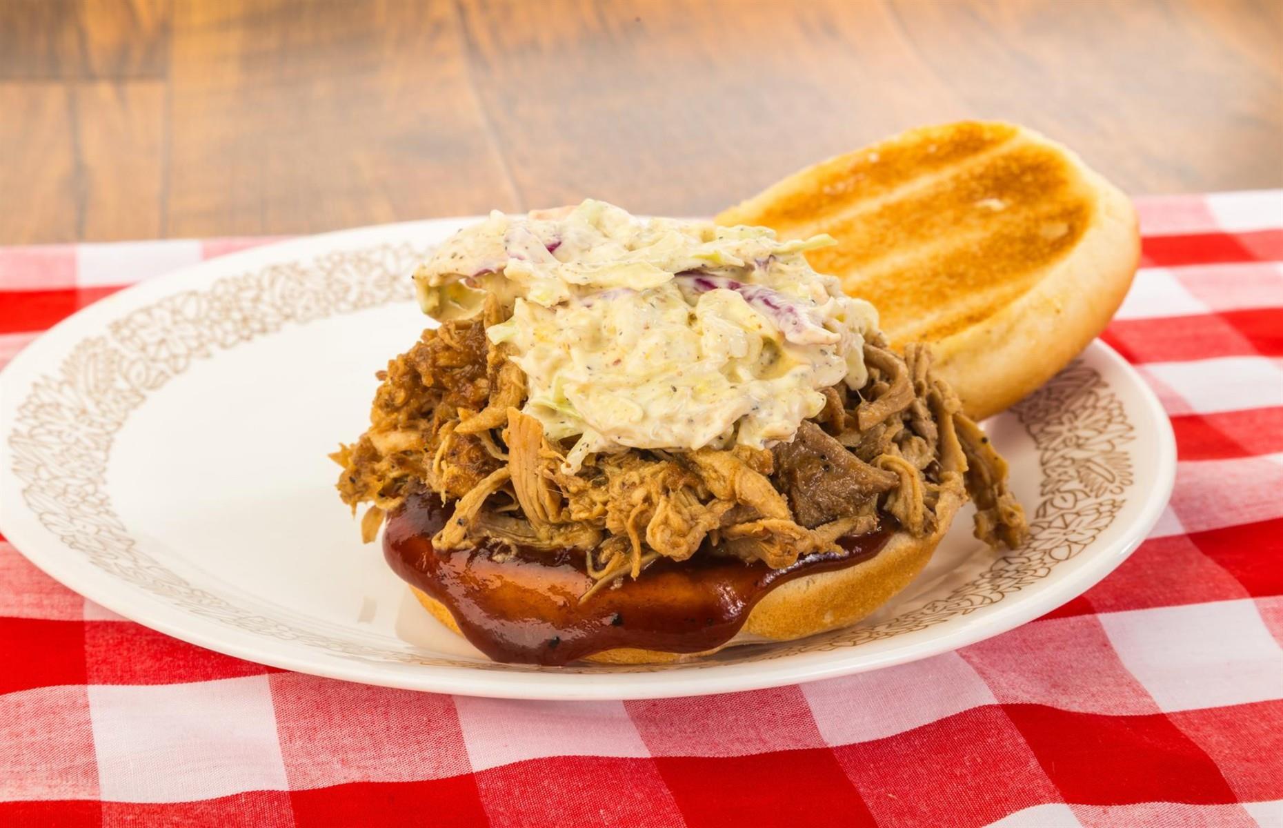 Tennessee: dine out on Memphis-style barbecue