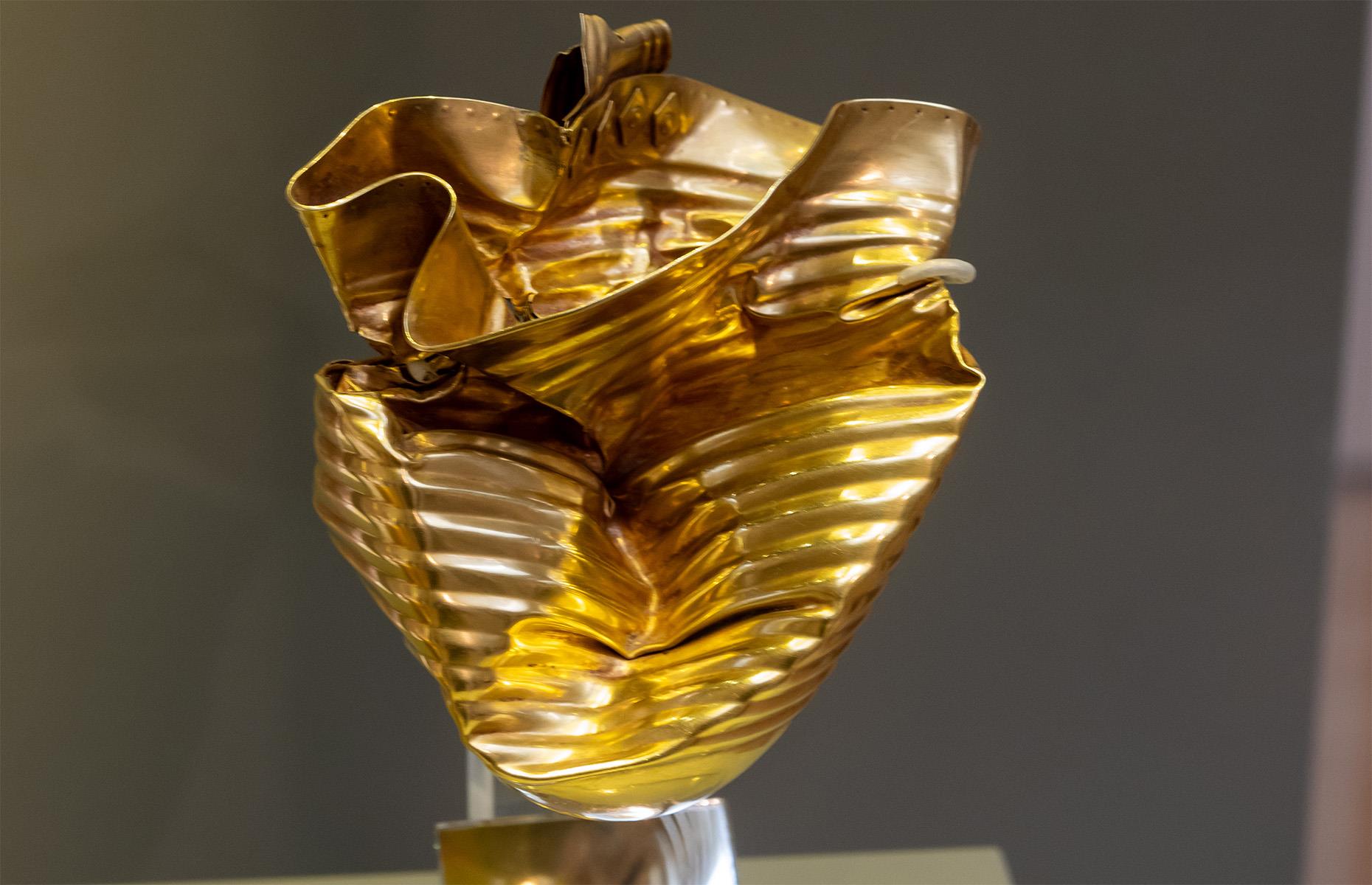 Crushed chalice in a potato field, UK: $333,000 (£250k)