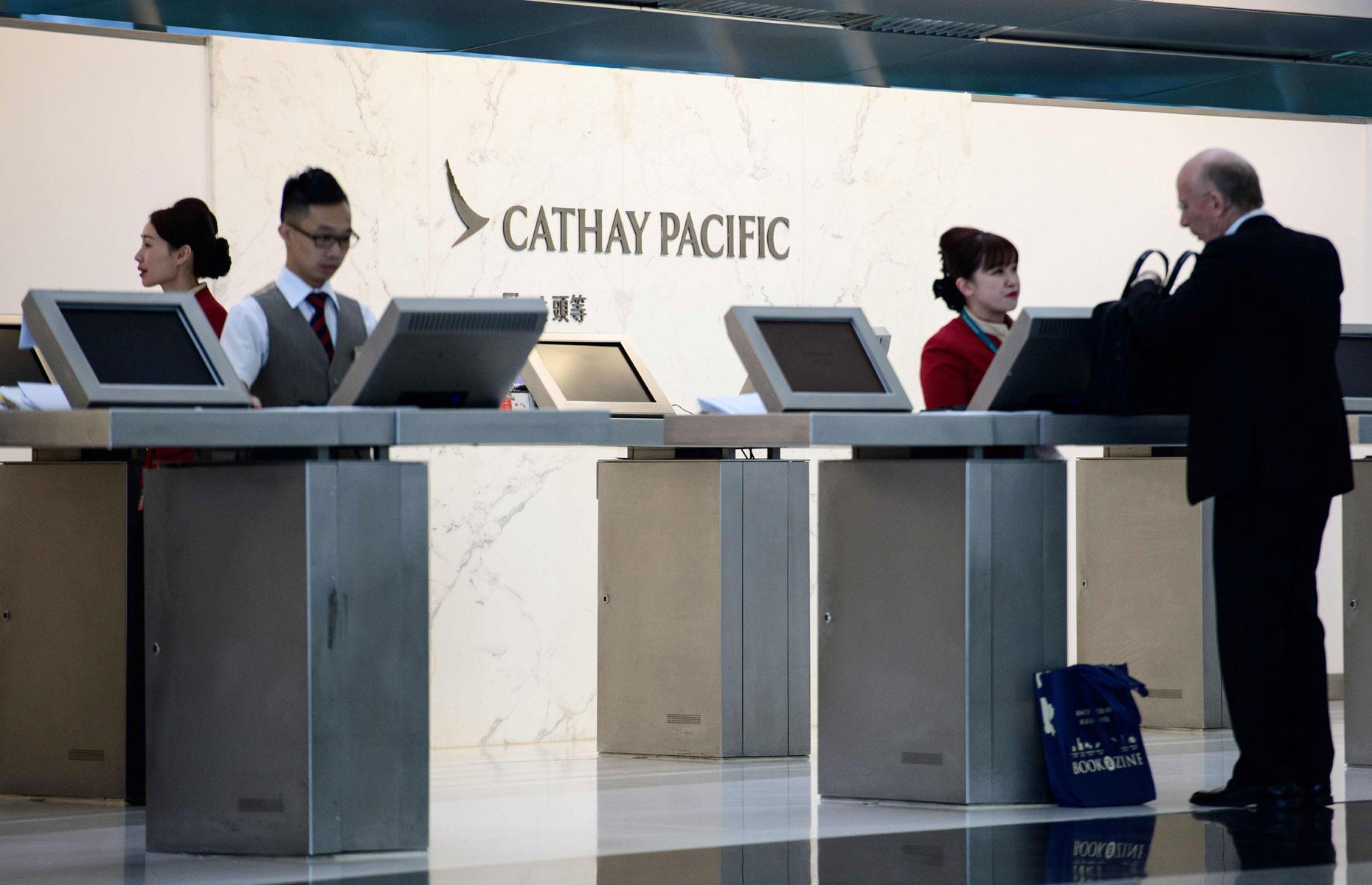 Cathay Pacific: -18%