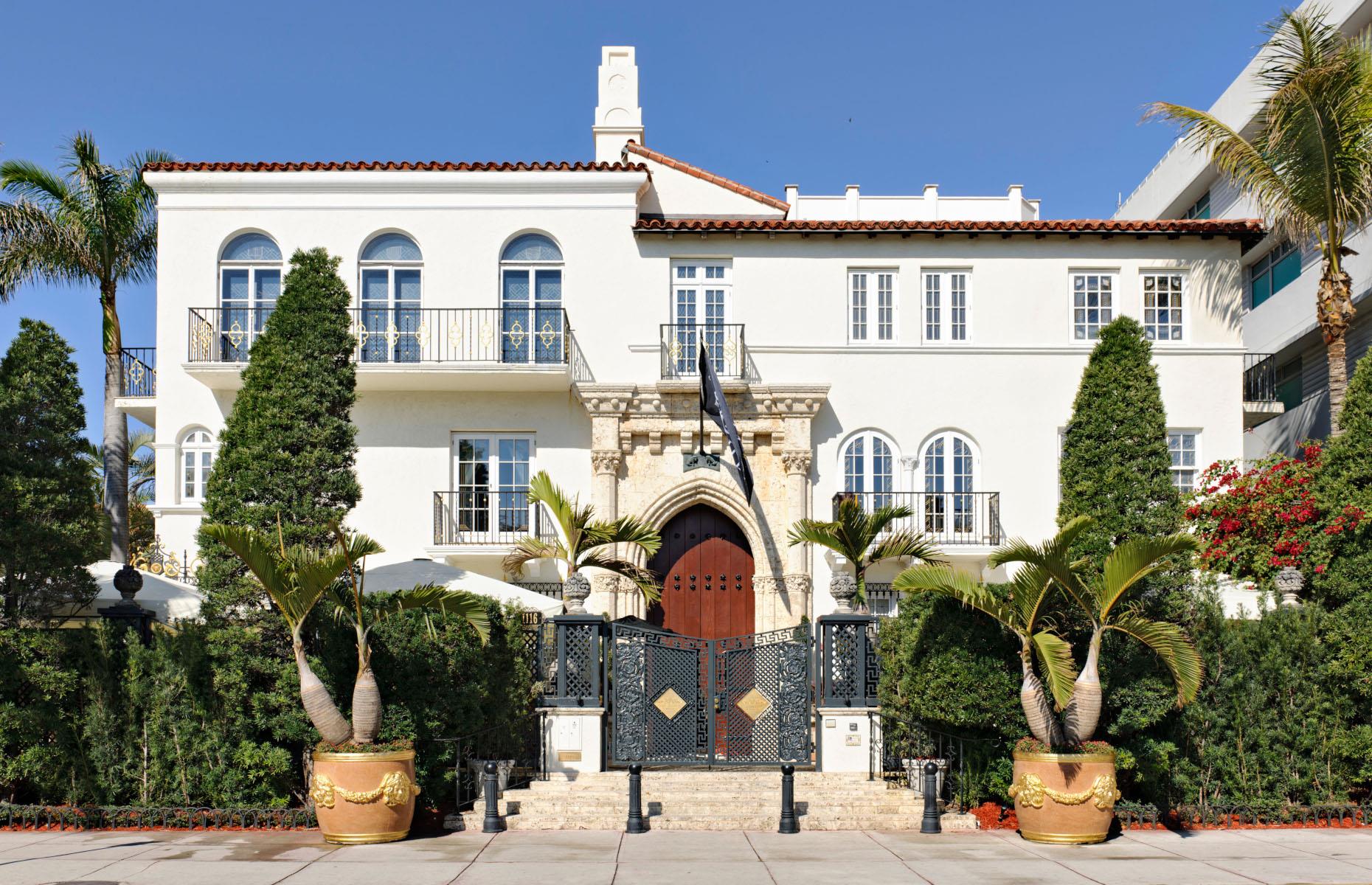 “Mansión Versace” de Peter Loftin: Inspiración palaciega