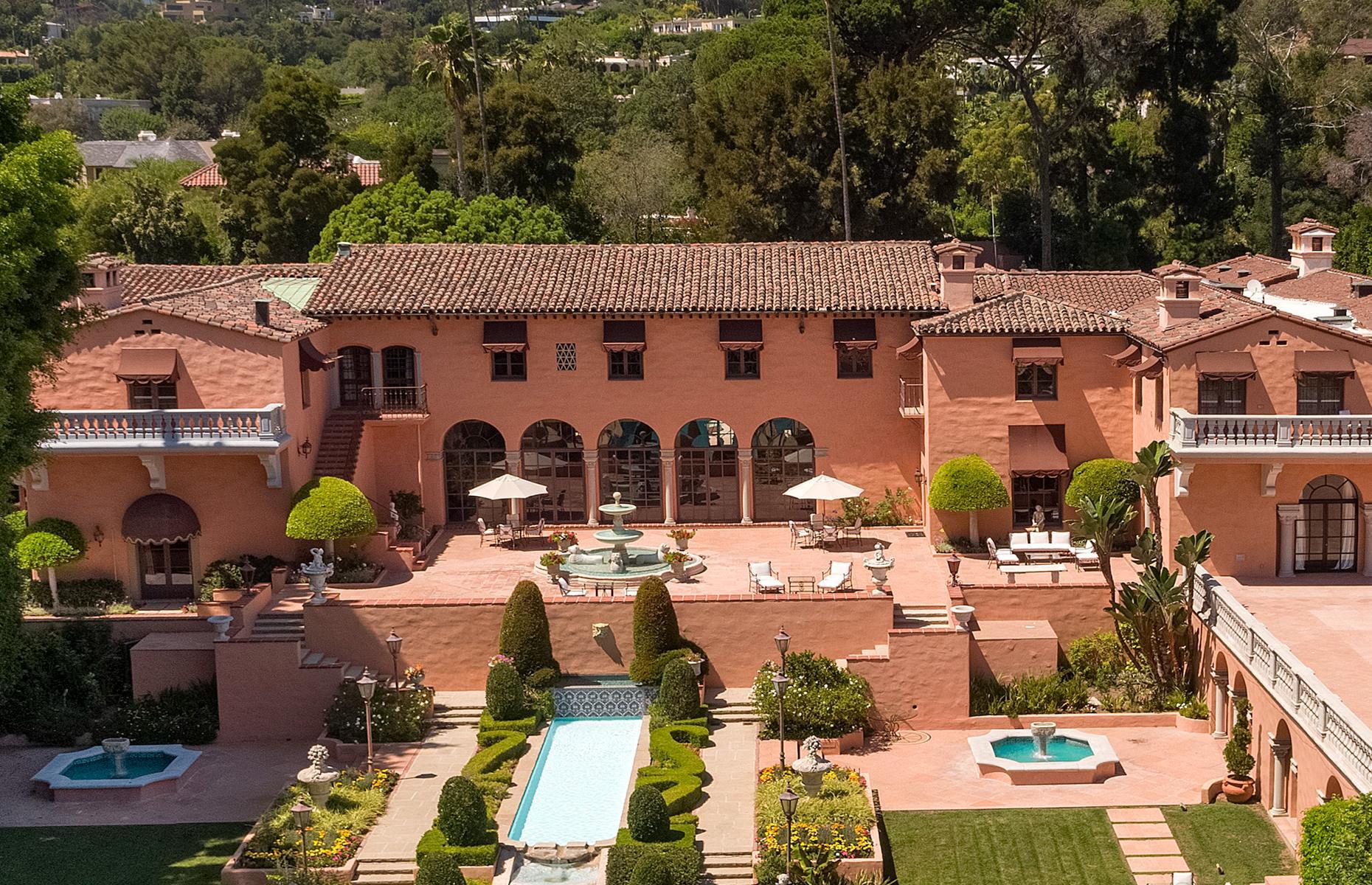 Beyoncé's music video rental in Beverly Hills, California